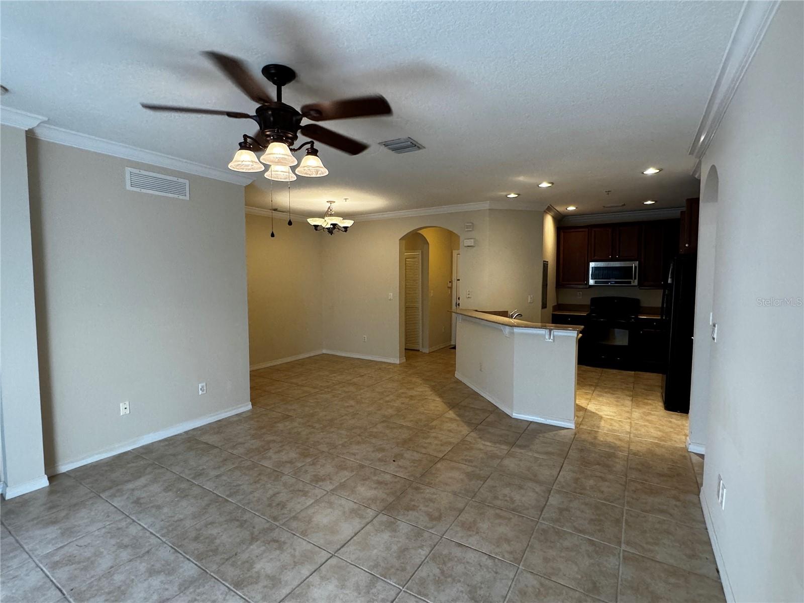 LAKESIDE/LKS/WINDERMERE - Residential Lease