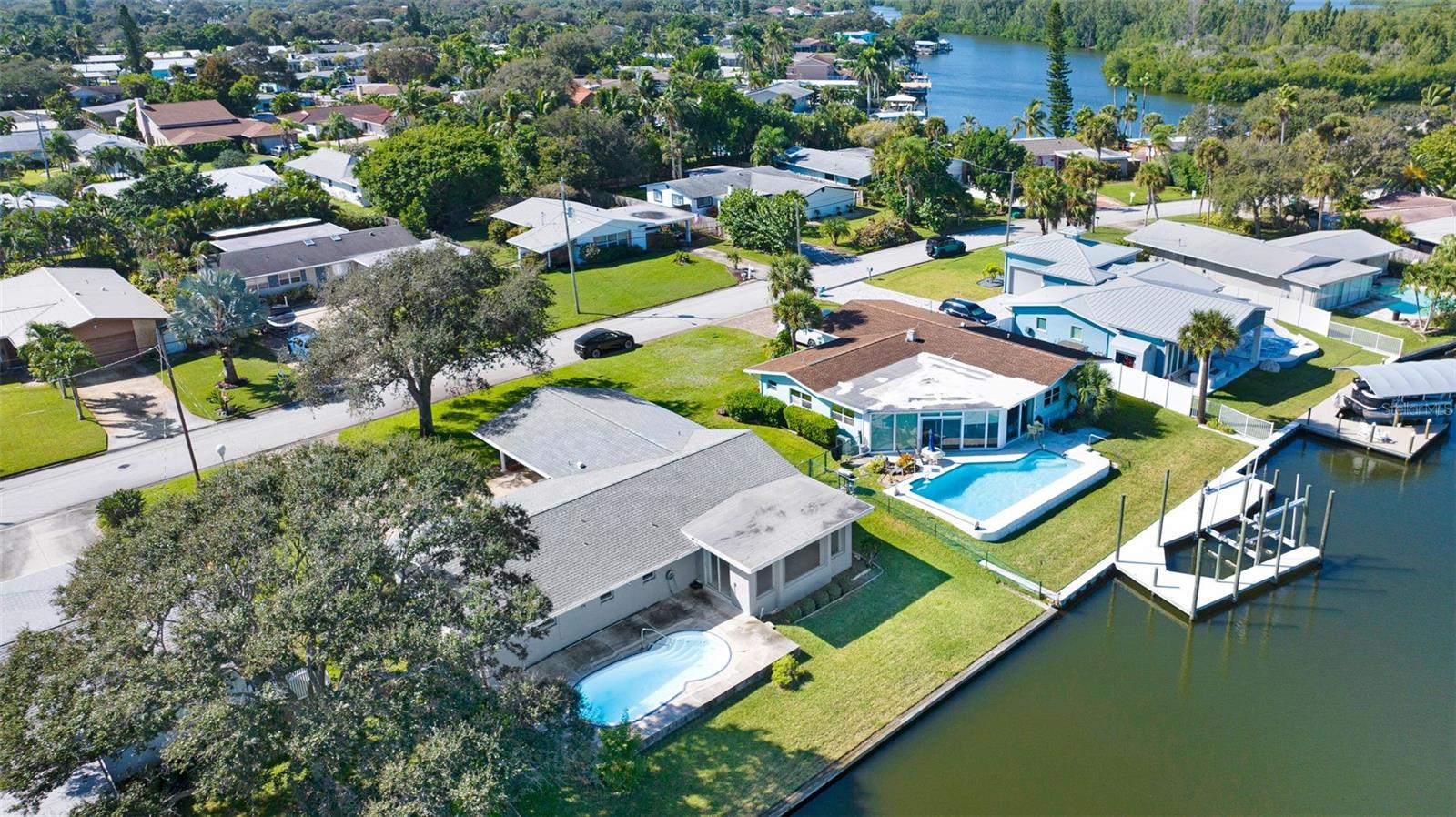 COCOA ISLES 3RD ADD - Residential