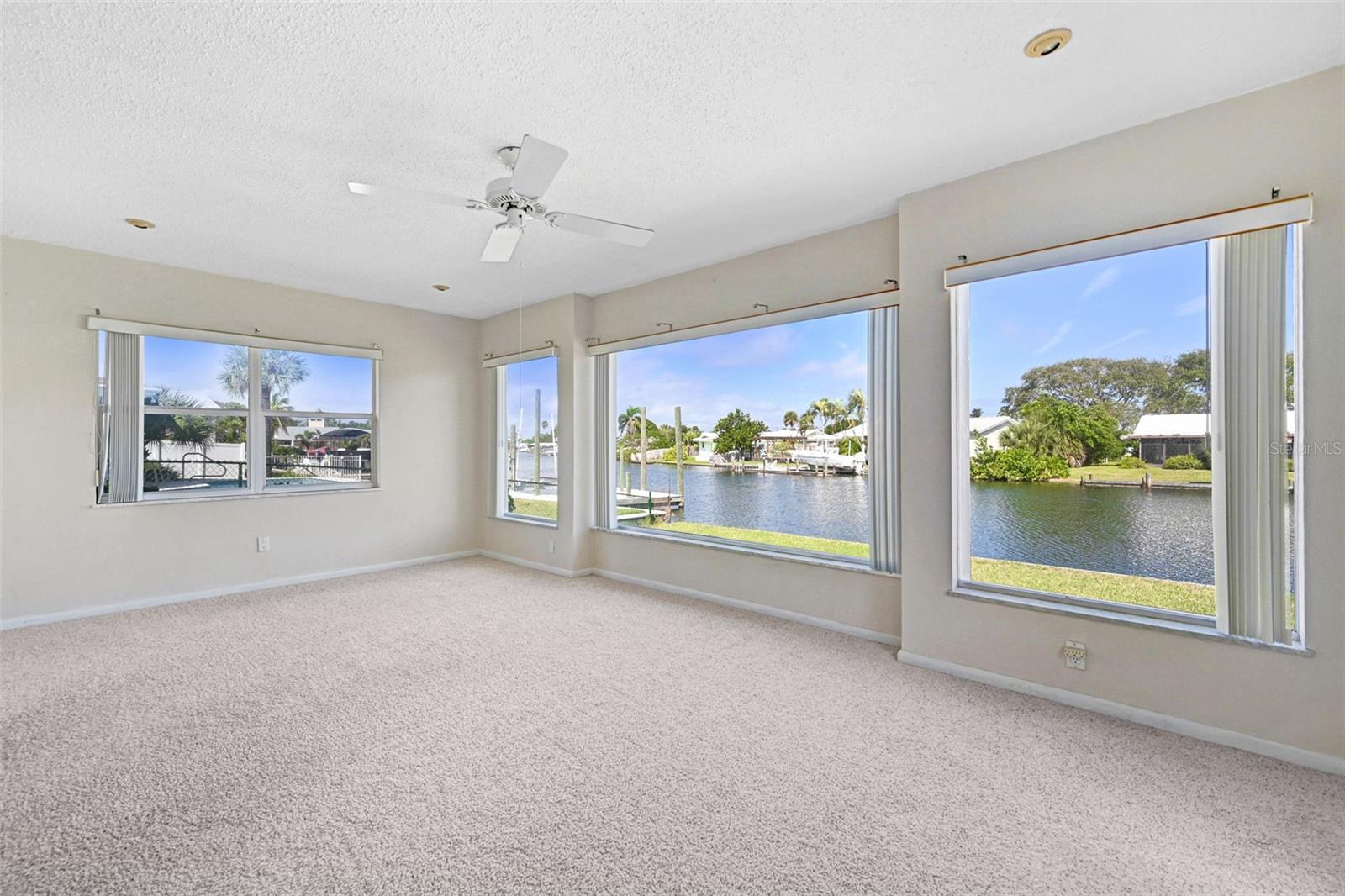 COCOA ISLES 3RD ADD - Residential