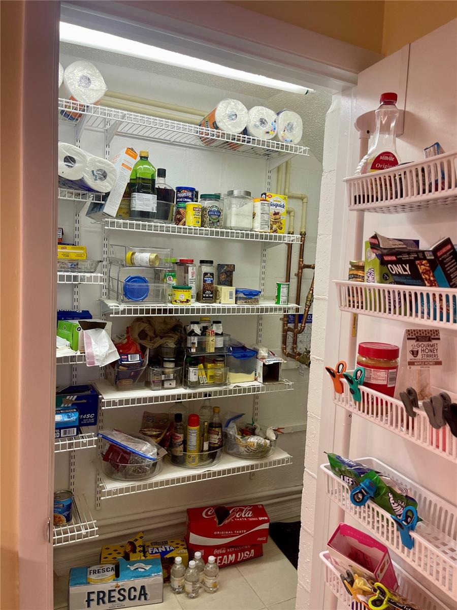 GARDENS THE CONDO - Residential Lease