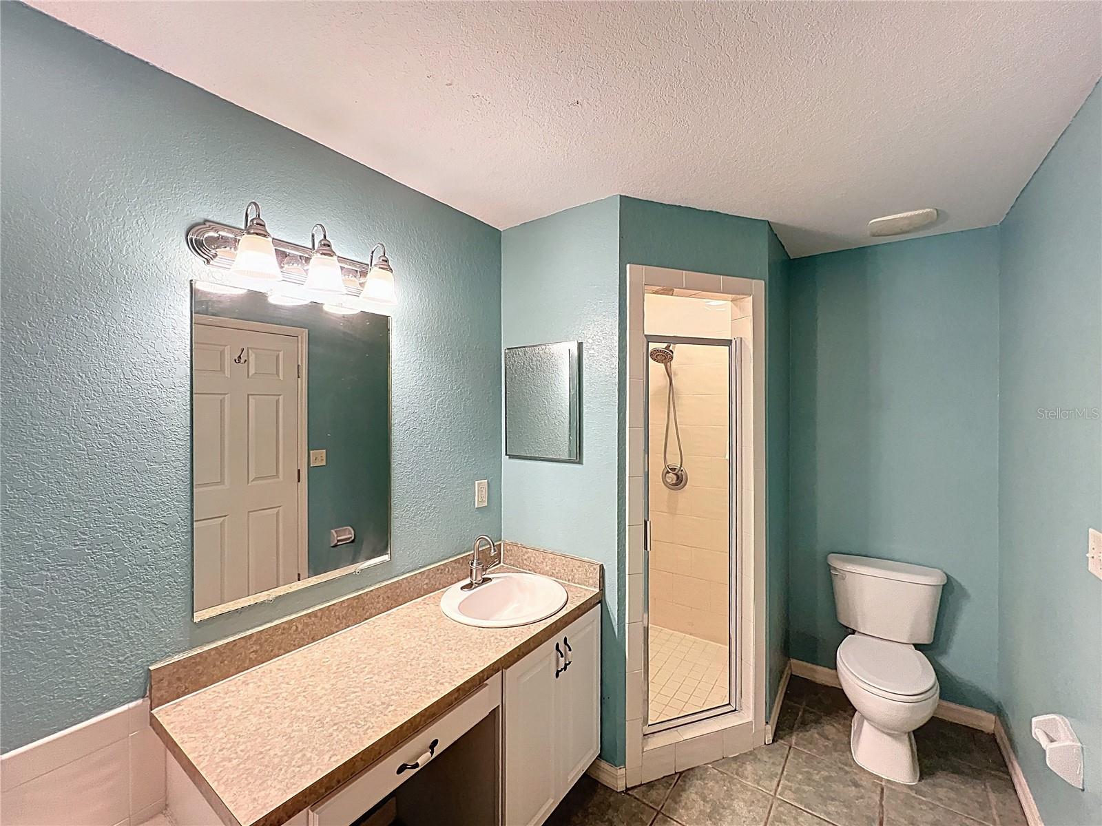 FOX LAKES - Residential