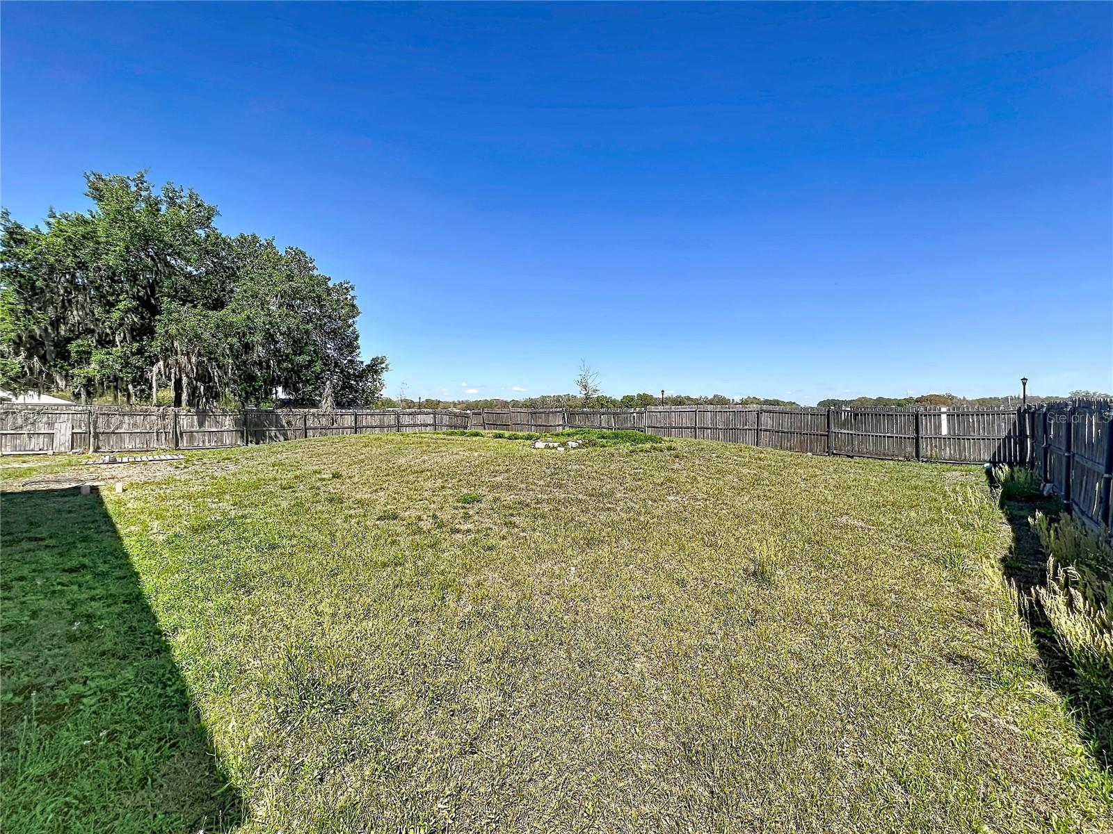 FOX LAKES - Residential