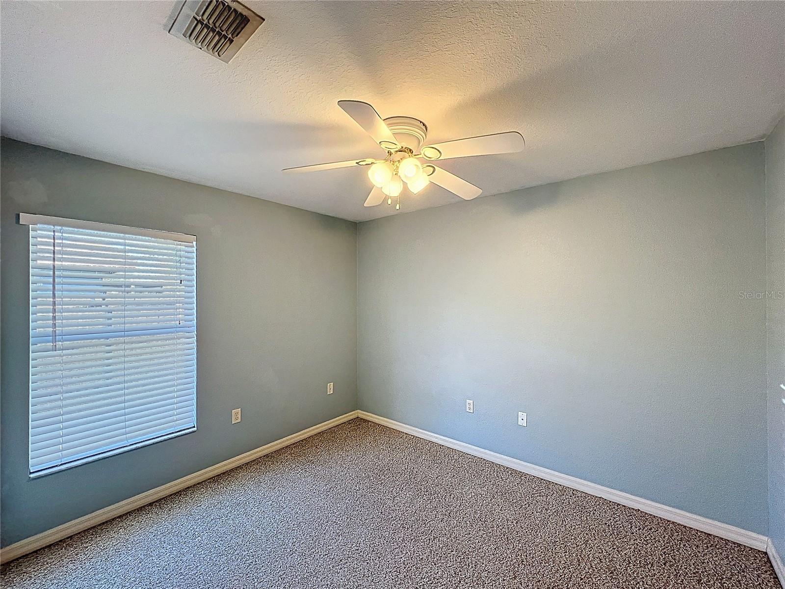 FOX LAKES - Residential