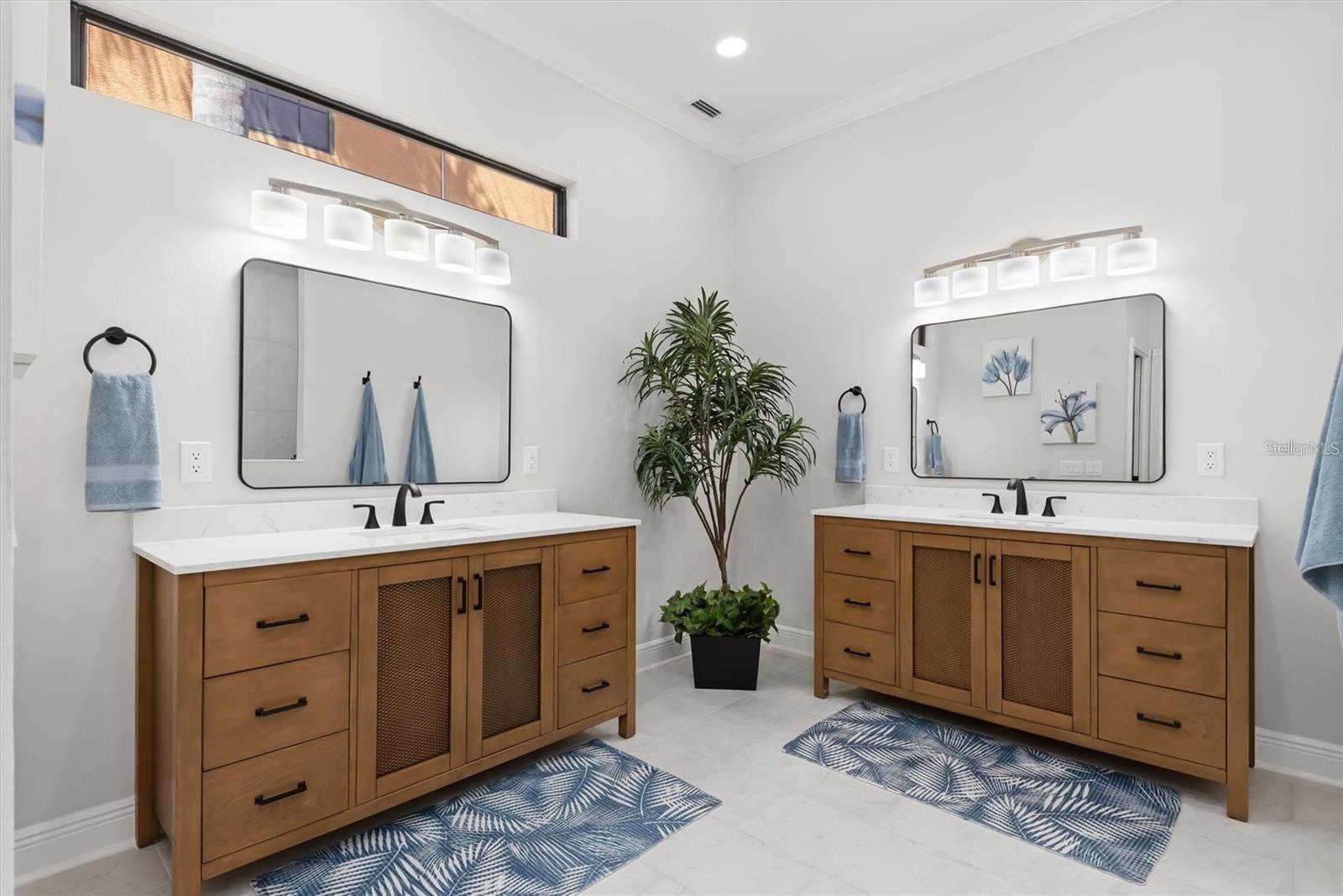 SILVER OAK - Residential