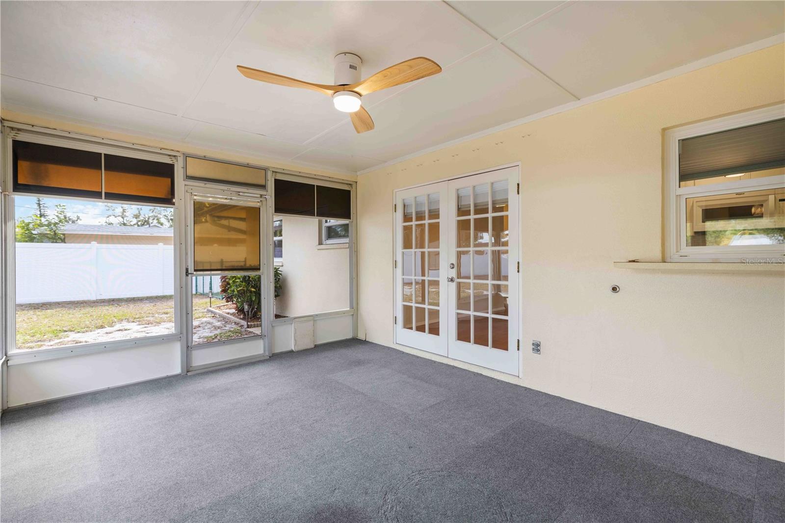 SARASOTA SPGS - Residential