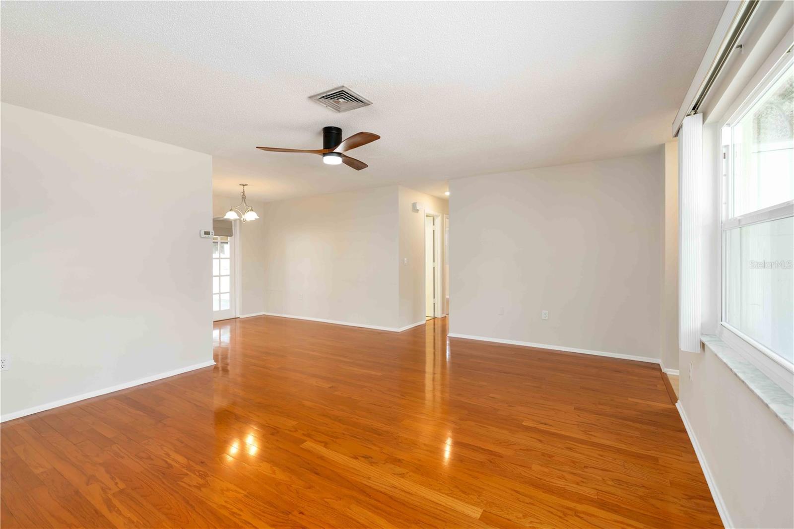 SARASOTA SPGS - Residential