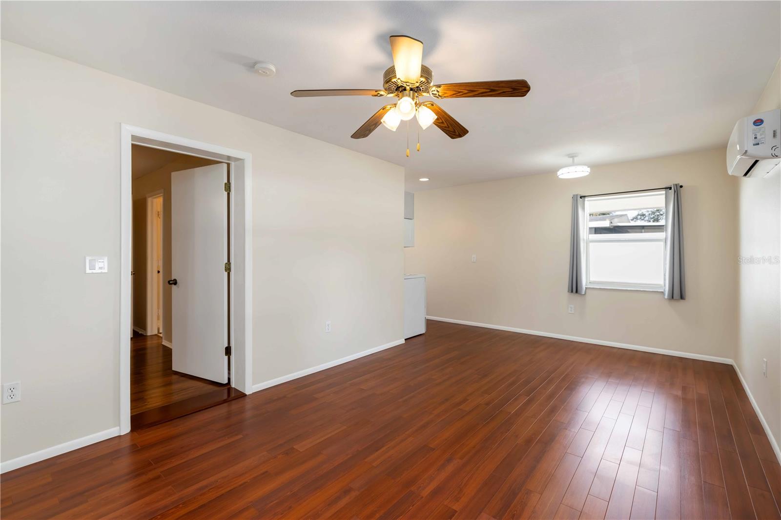 SARASOTA SPGS - Residential