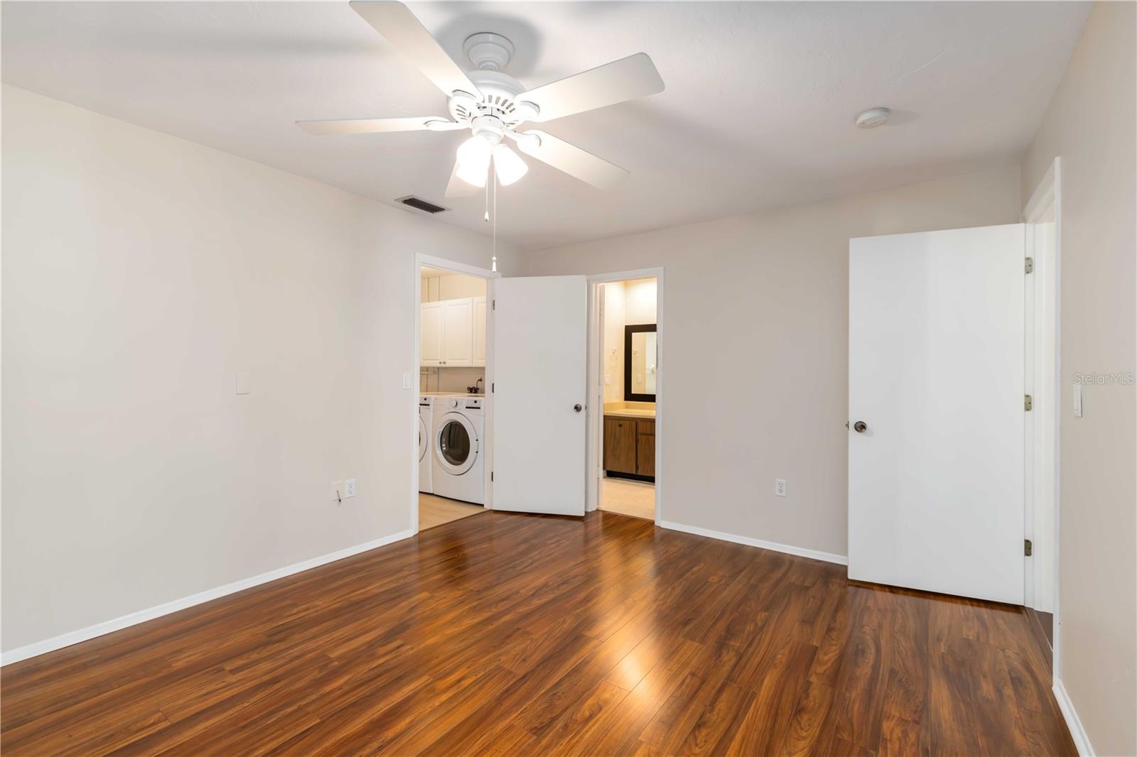 SARASOTA SPGS - Residential