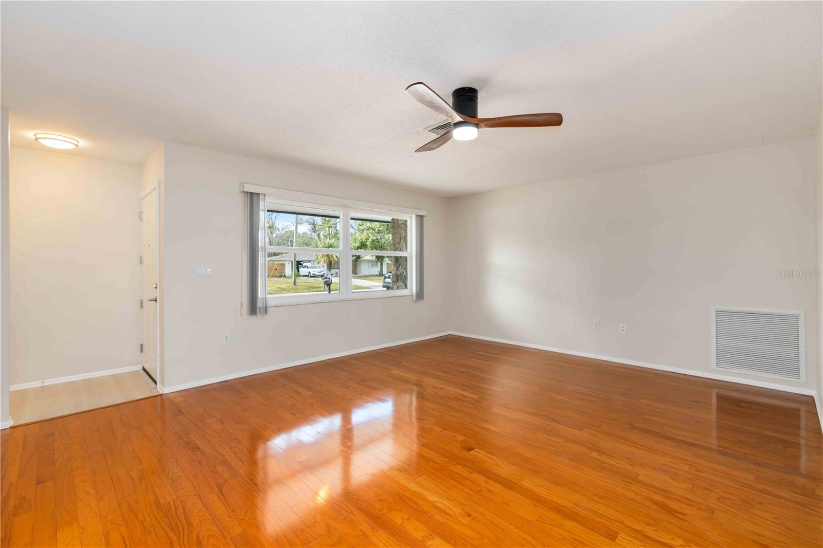 SARASOTA SPGS - Residential