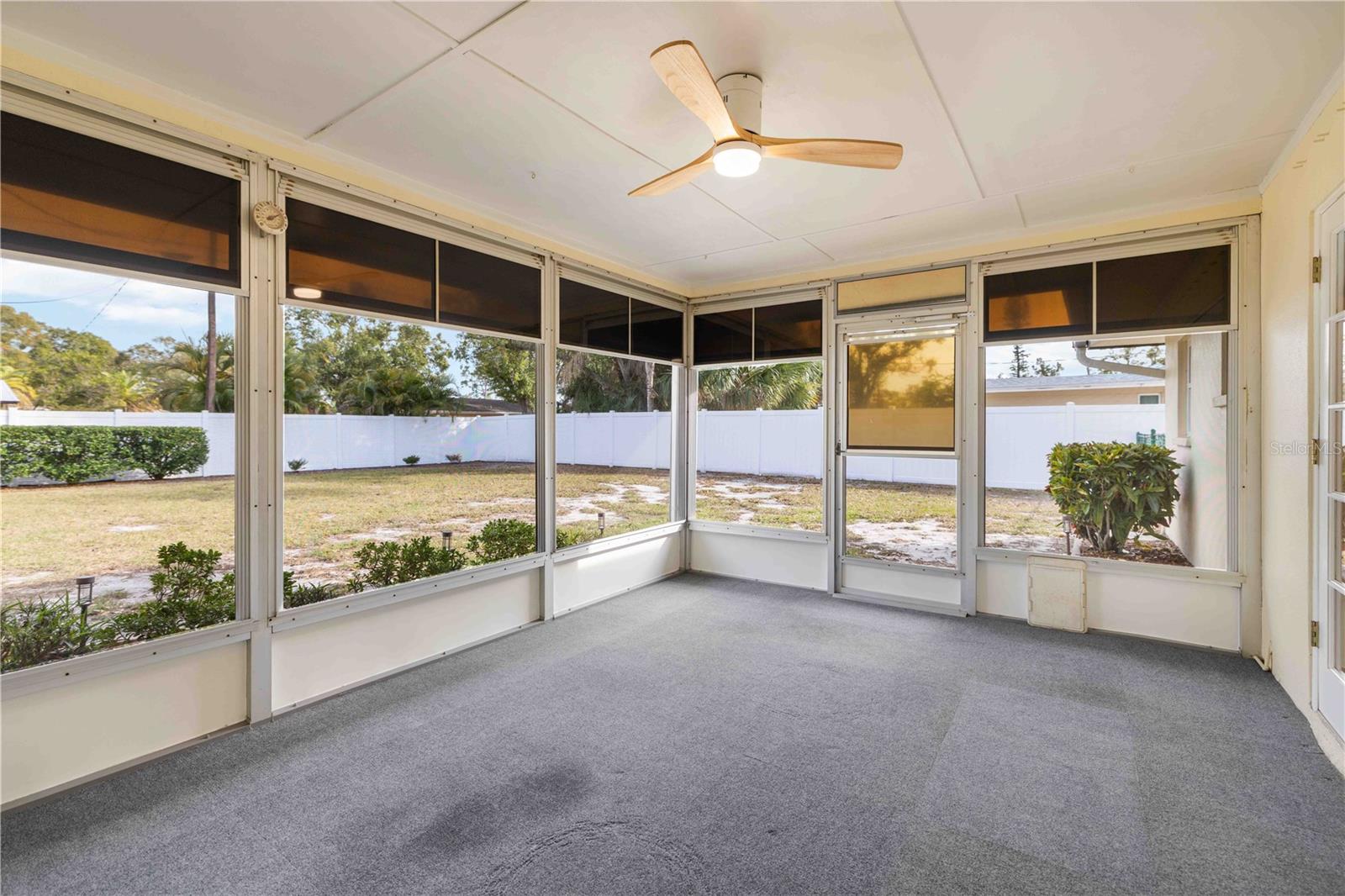 SARASOTA SPGS - Residential