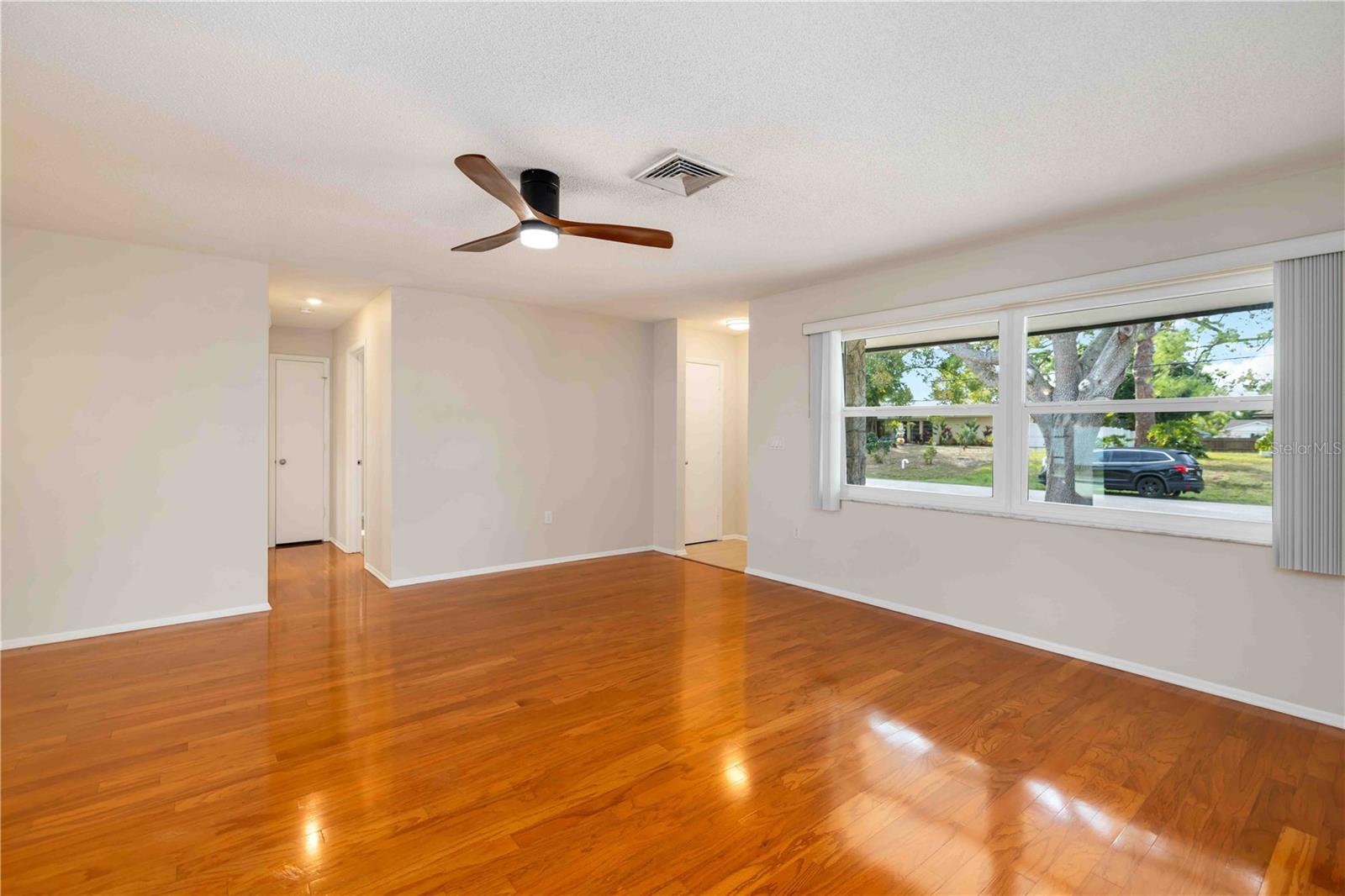 SARASOTA SPGS - Residential