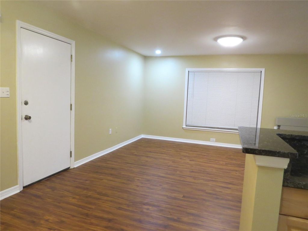 Photo of 136 W America Street #36, Orlando, FL 32801 (MLS # O6355771)
