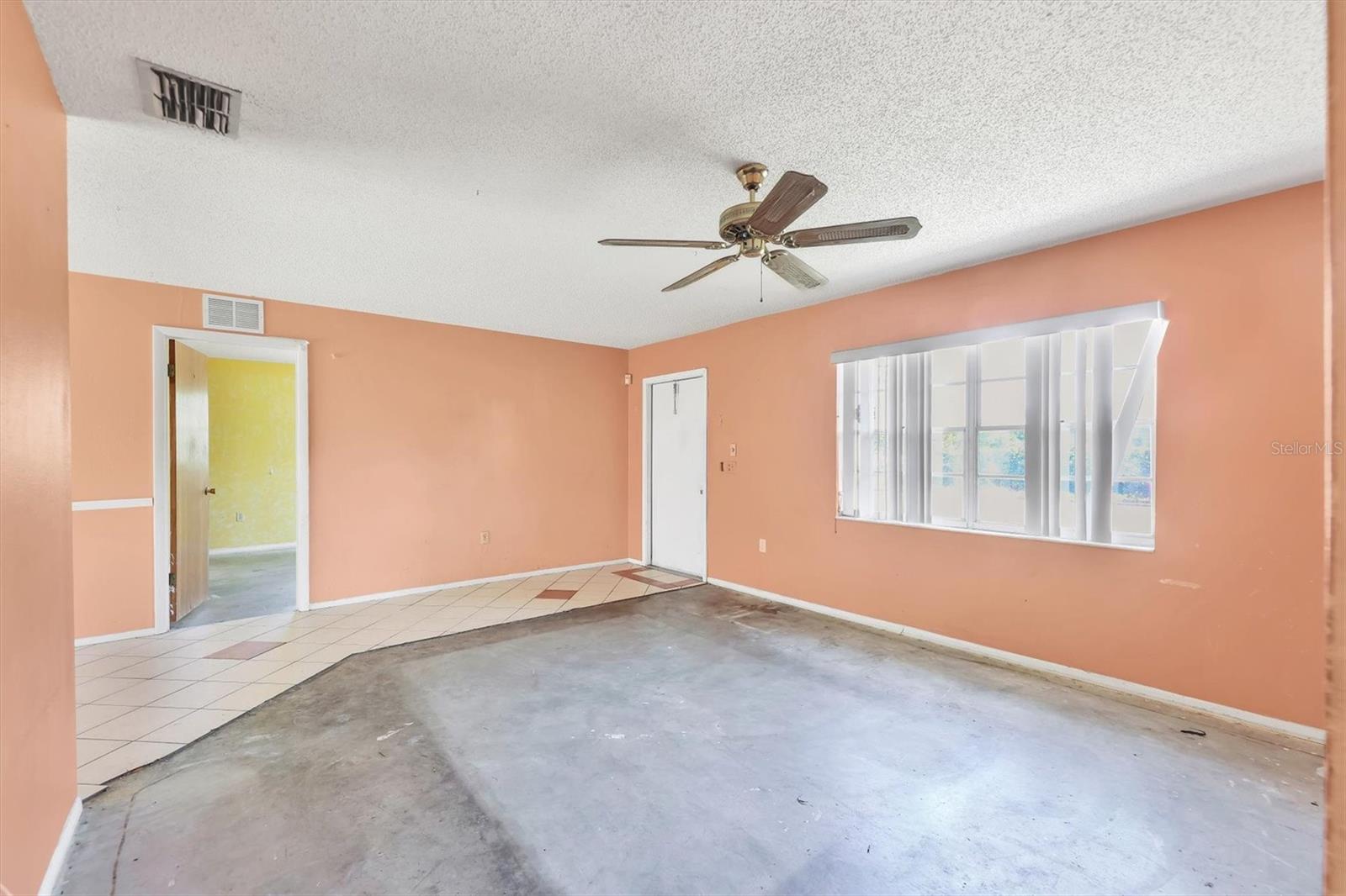 ROSEDALE MANOR - Residential