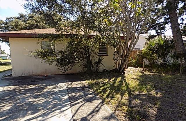 ROSEDALE MANOR - Residential