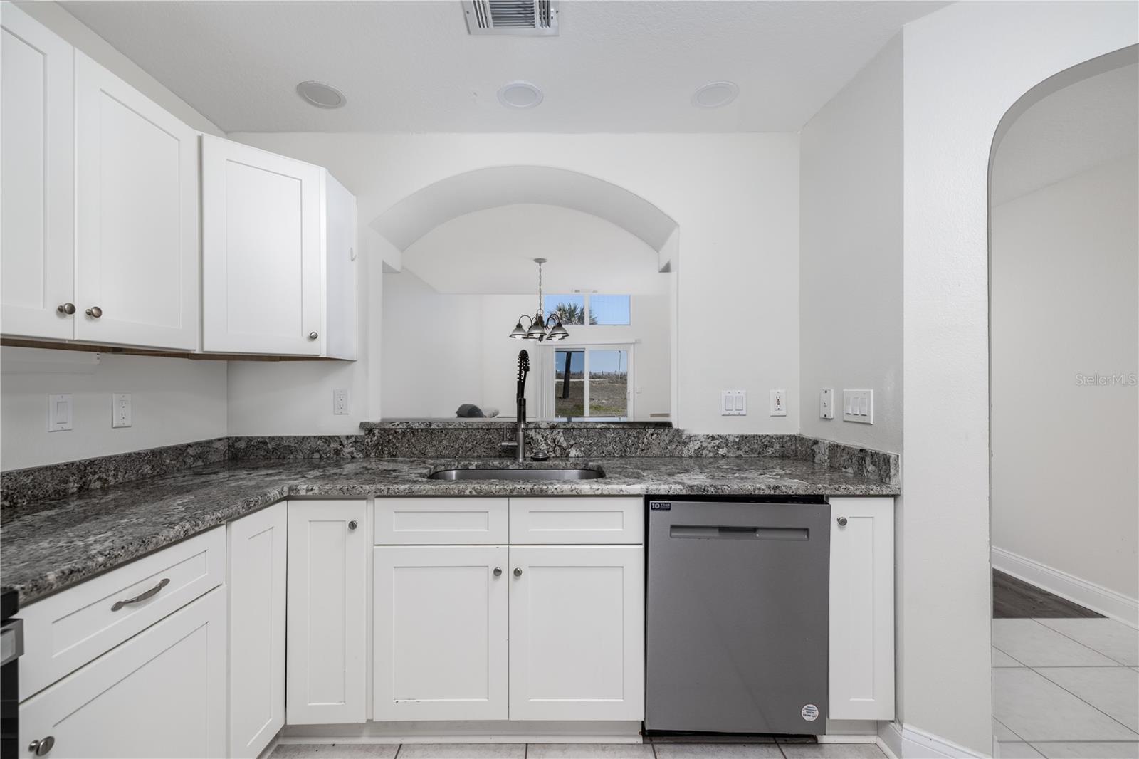 AVALON BY SEA - Residential