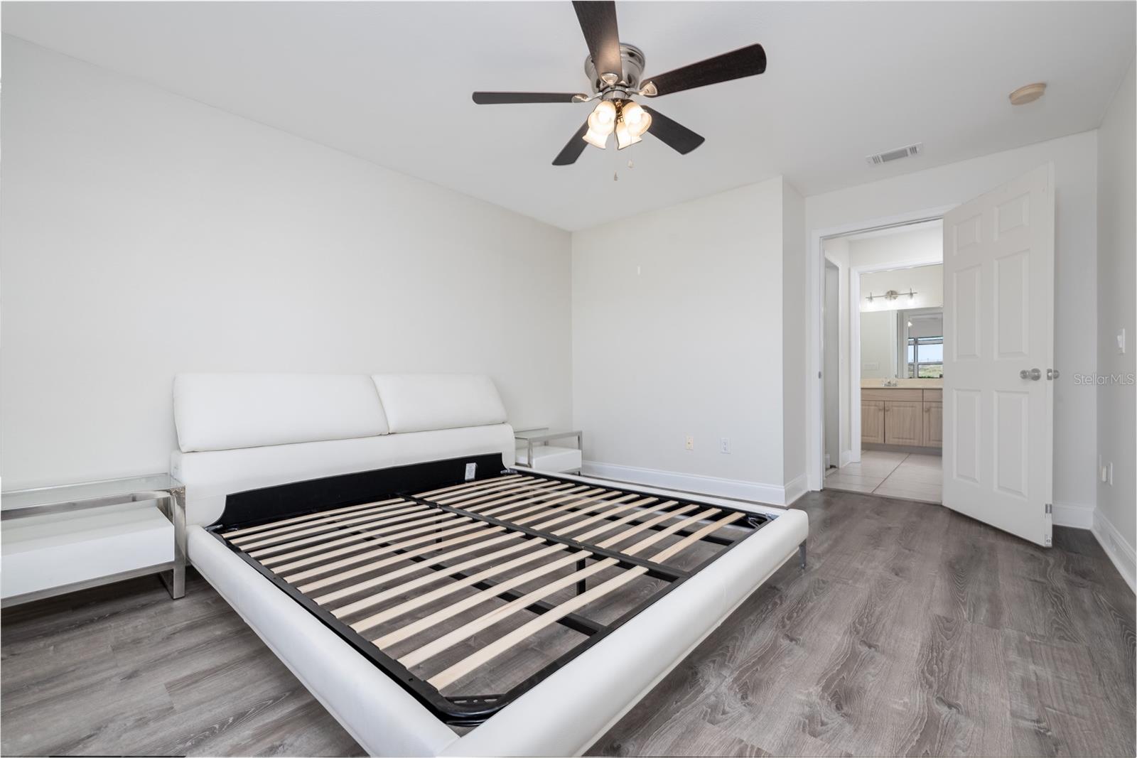 AVALON BY SEA - Residential