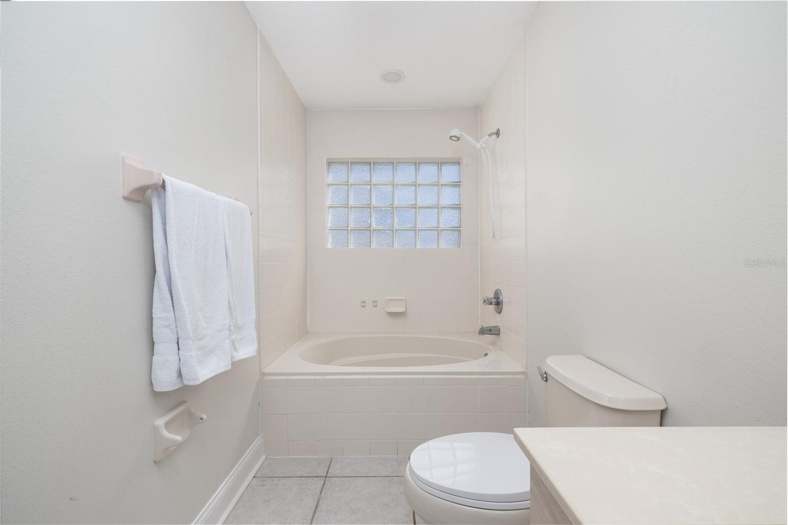 AVALON BY SEA - Residential