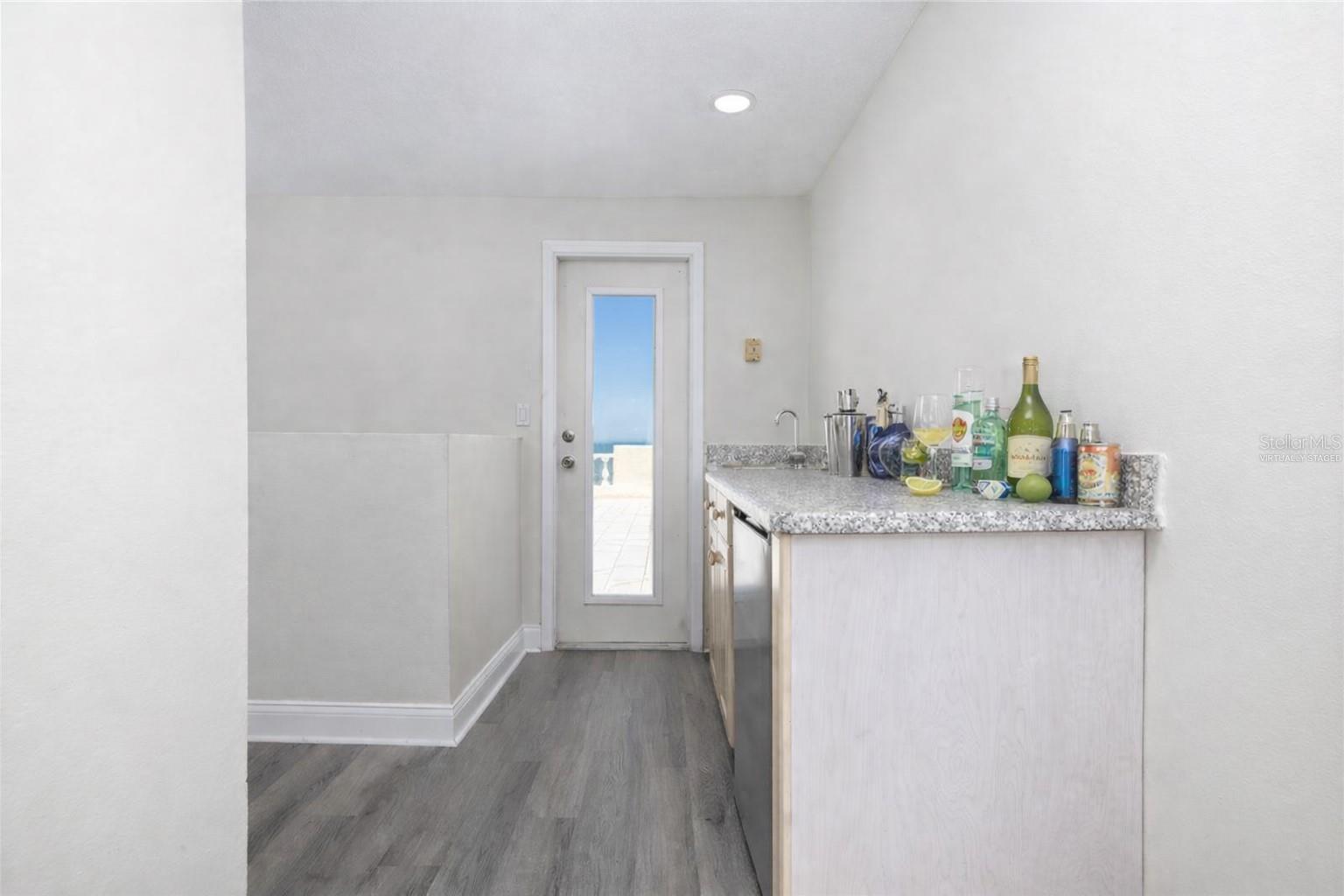 AVALON BY SEA - Residential