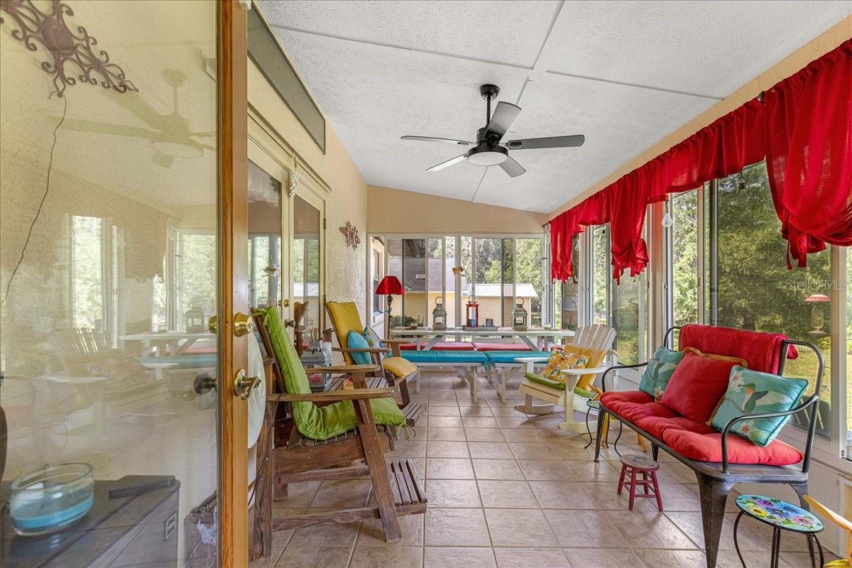 SUNRISE LAKE ESTATES - Residential