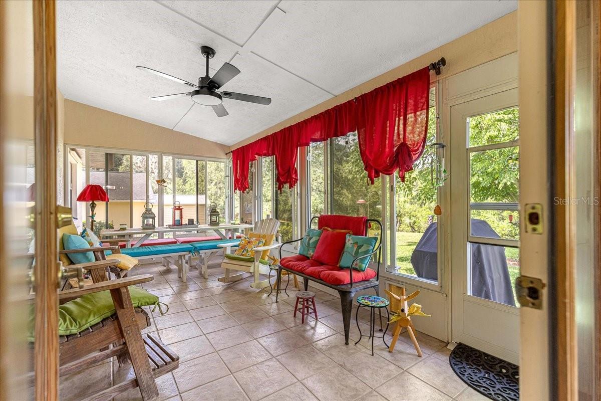 SUNRISE LAKE ESTATES - Residential