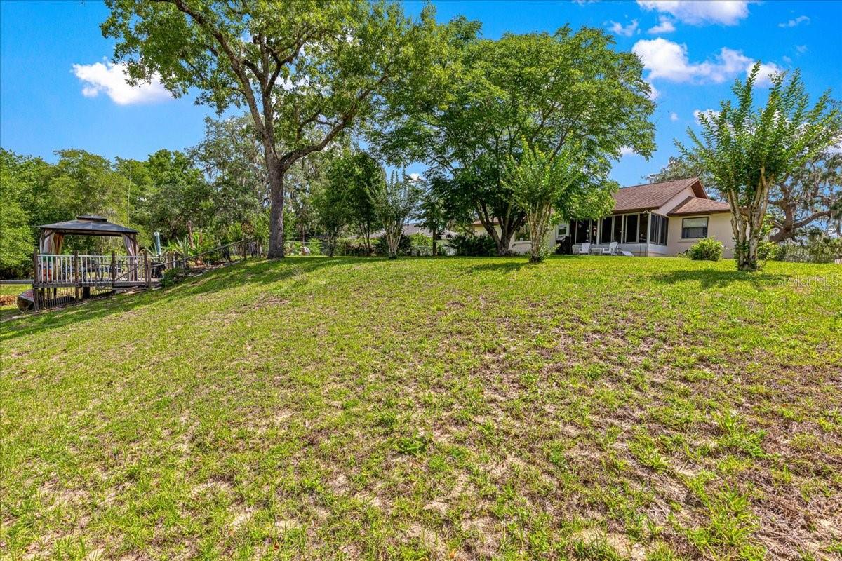 SUNRISE LAKE ESTATES - Residential