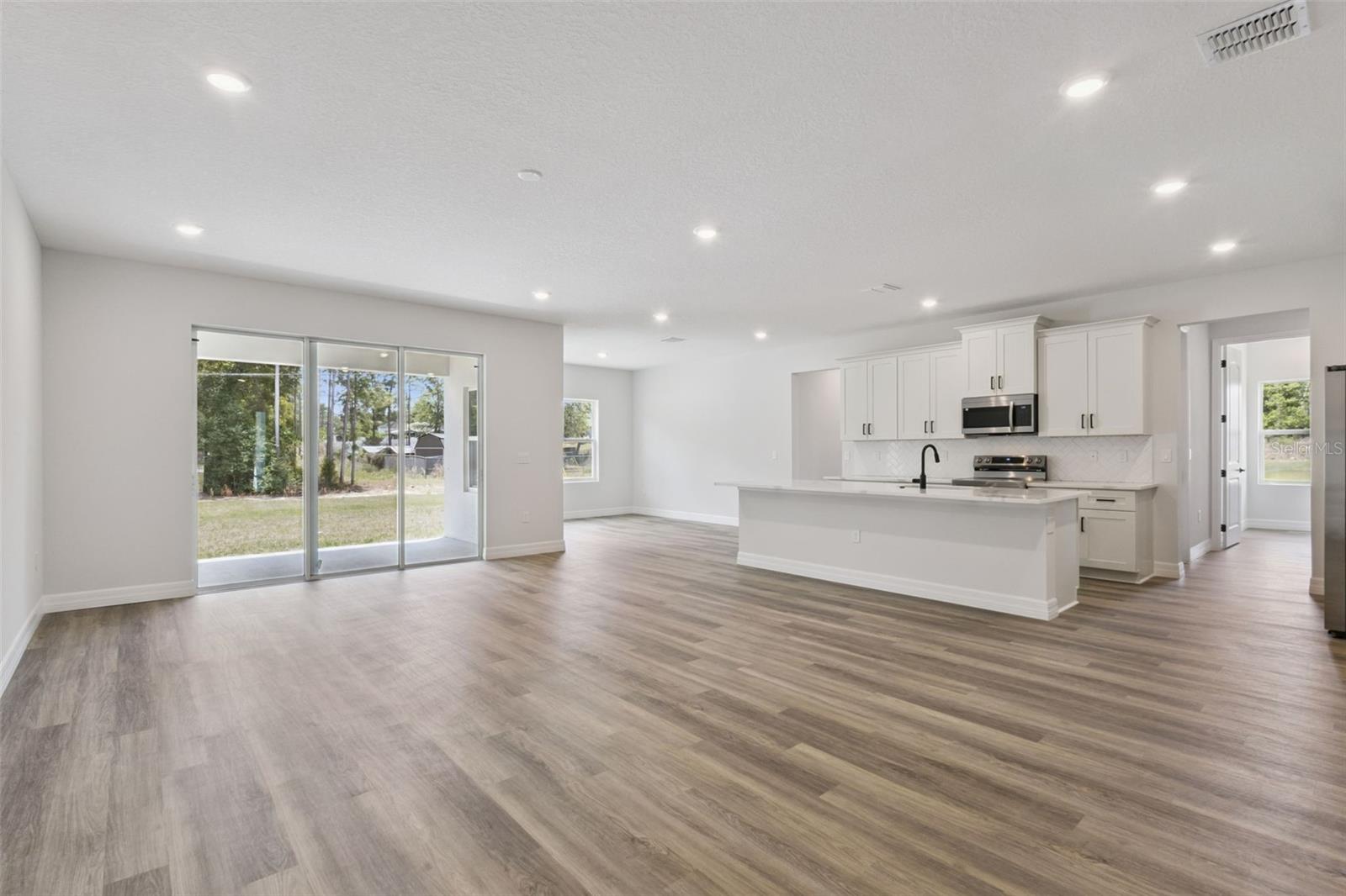 MARION OAKS UN 10 - Residential