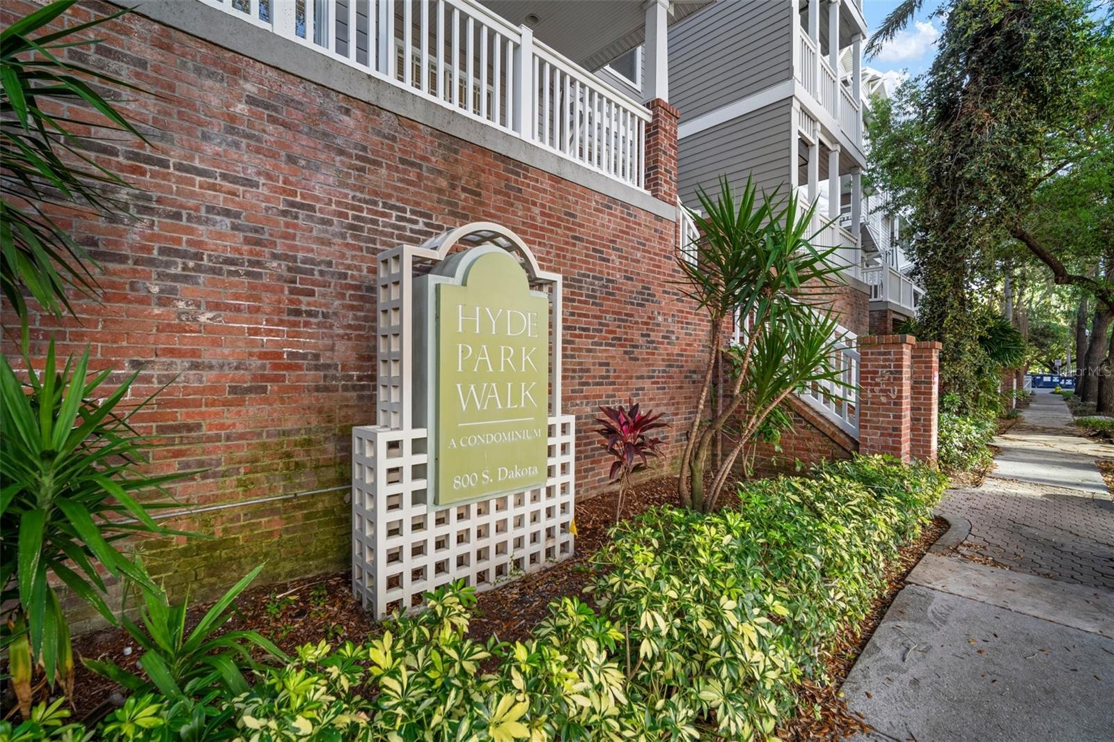 800 S DAKOTA AVENUE 221