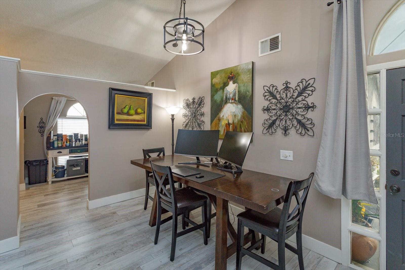 GREENWOOD LAKES UNIT D-3B 1ST ADD - Residential Lease