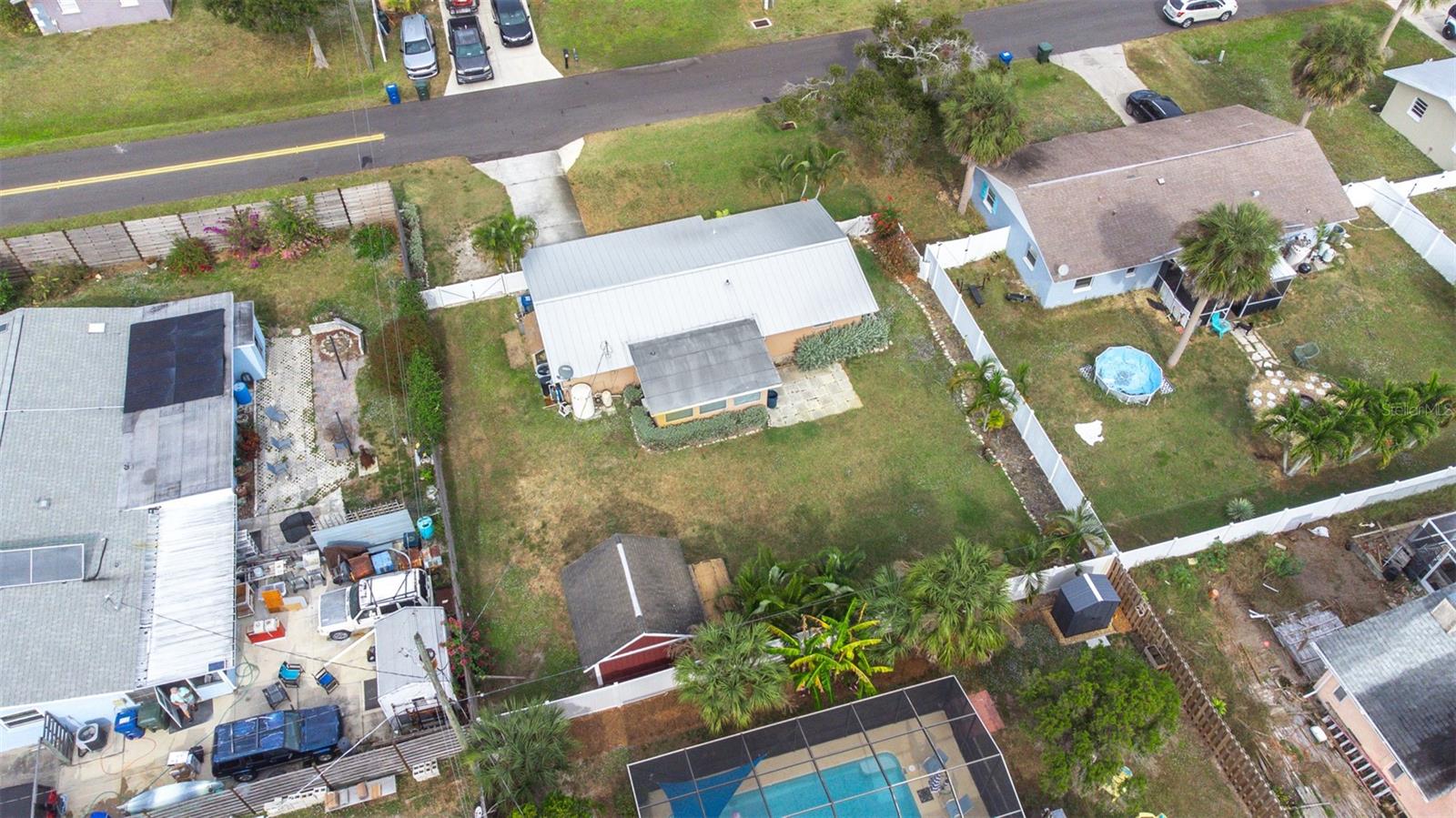 SOUTH VENICE - Residential