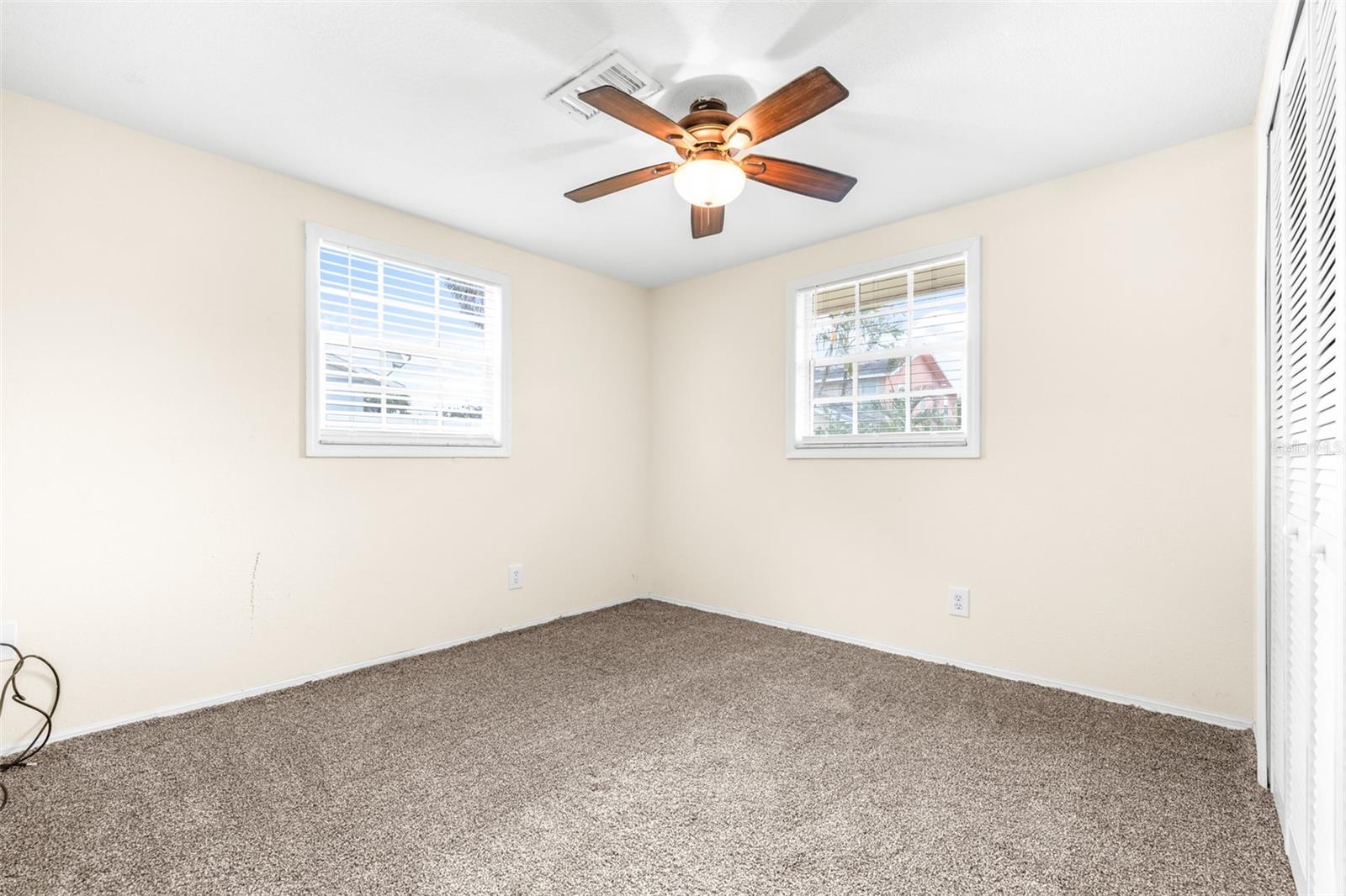 SOUTH VENICE - Residential