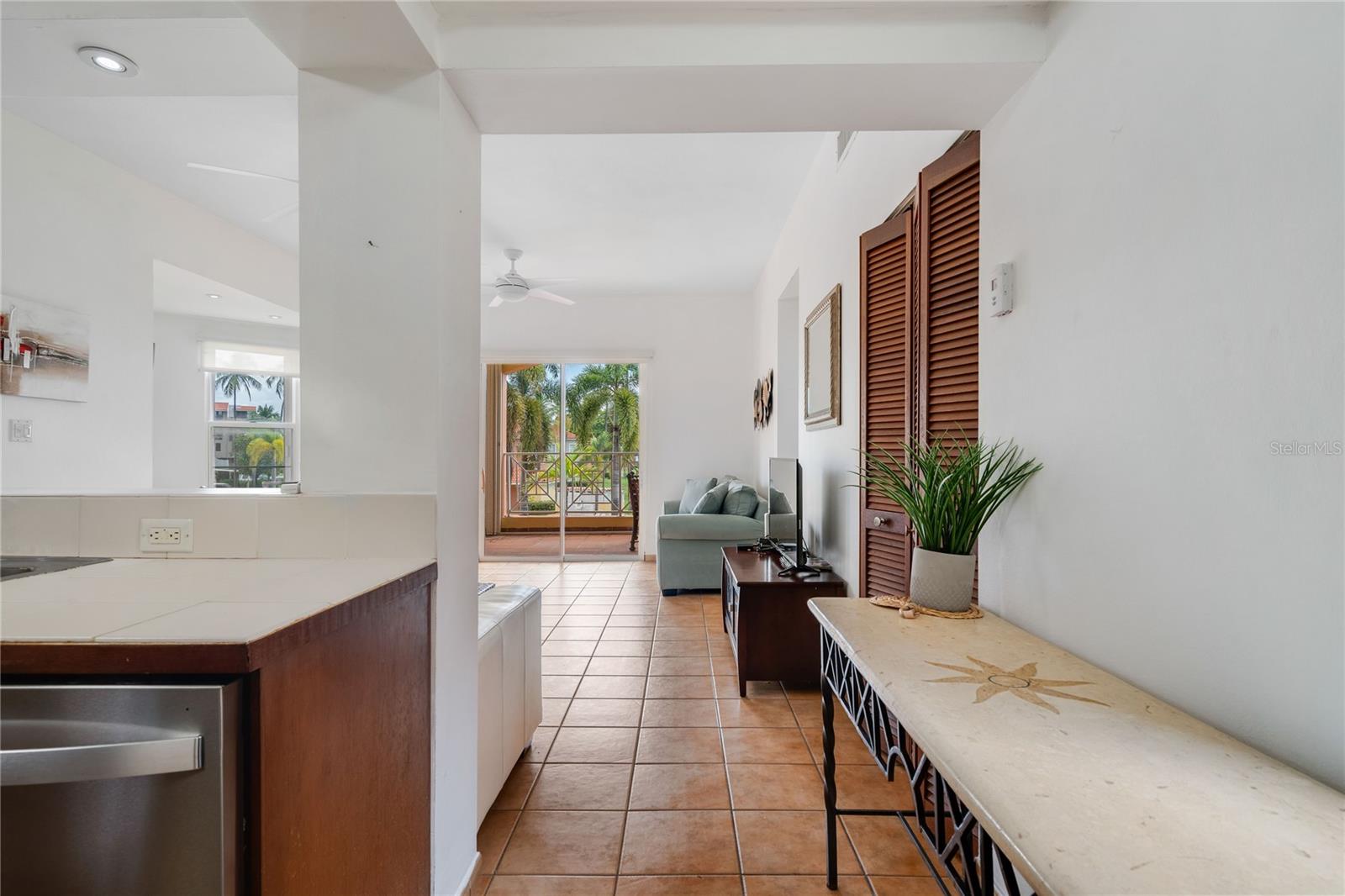170 CANDELERO DRIVE 207B