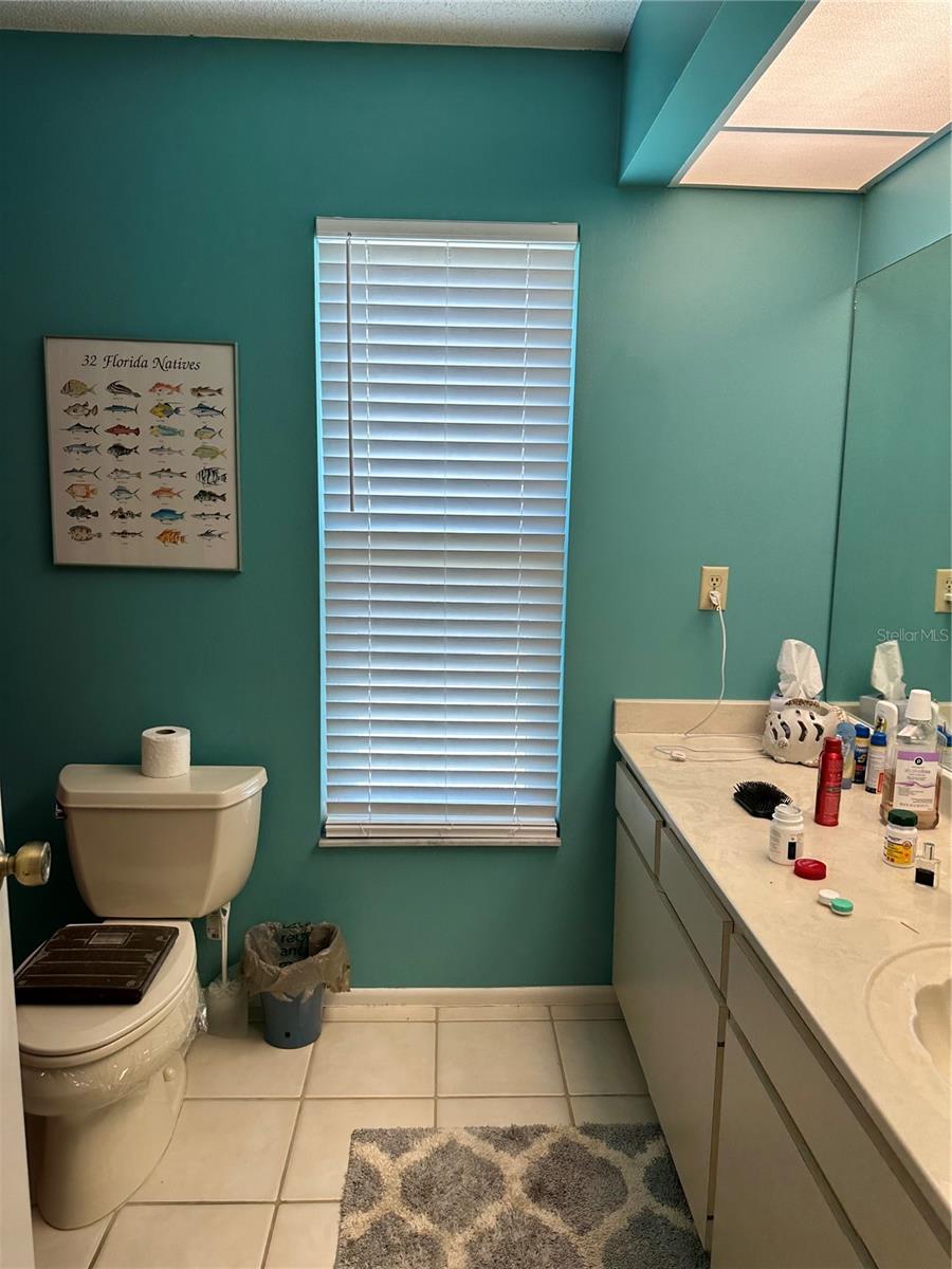 MEADOWS THE - Residential Lease