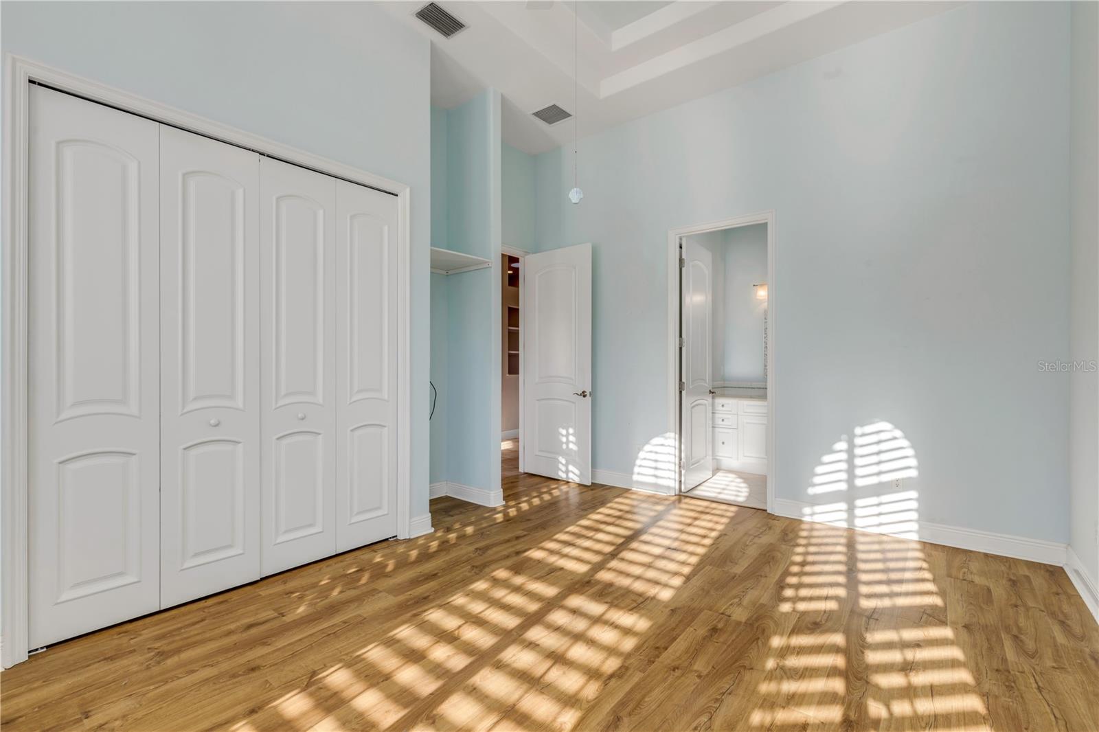 VENEZIA UNIT 02 - Residential