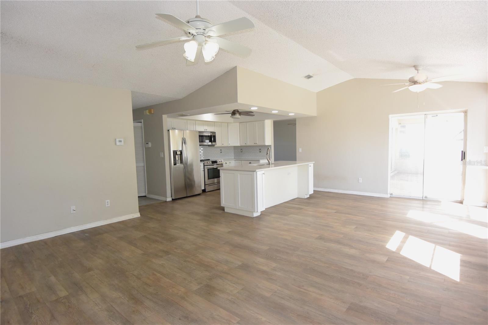 SPRING HILL - Residential