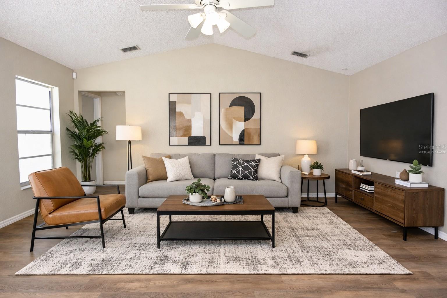 SPRING HILL - Residential