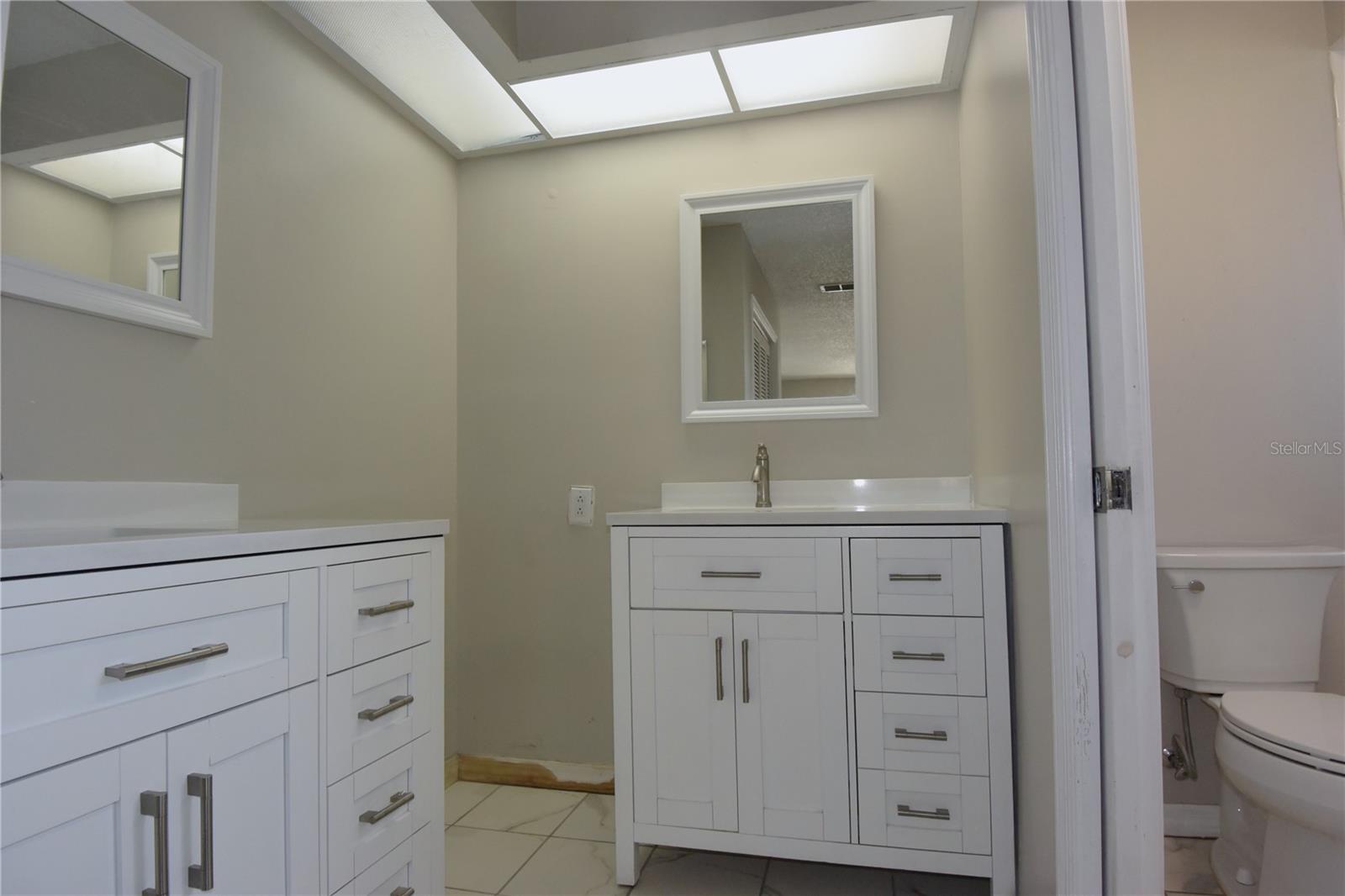 SPRING HILL - Residential