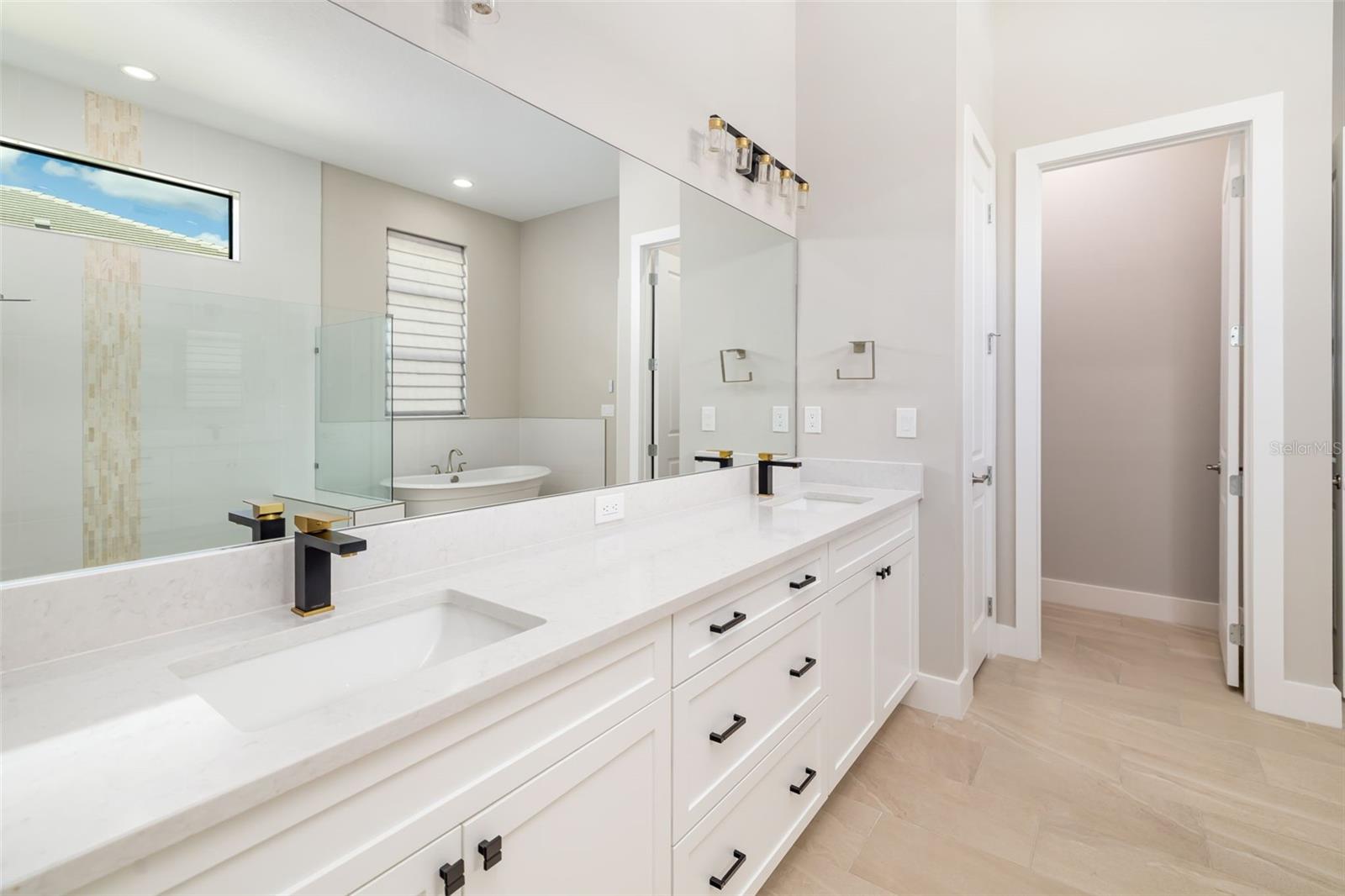 ARTISTRY PH 2C & 2D - Residential