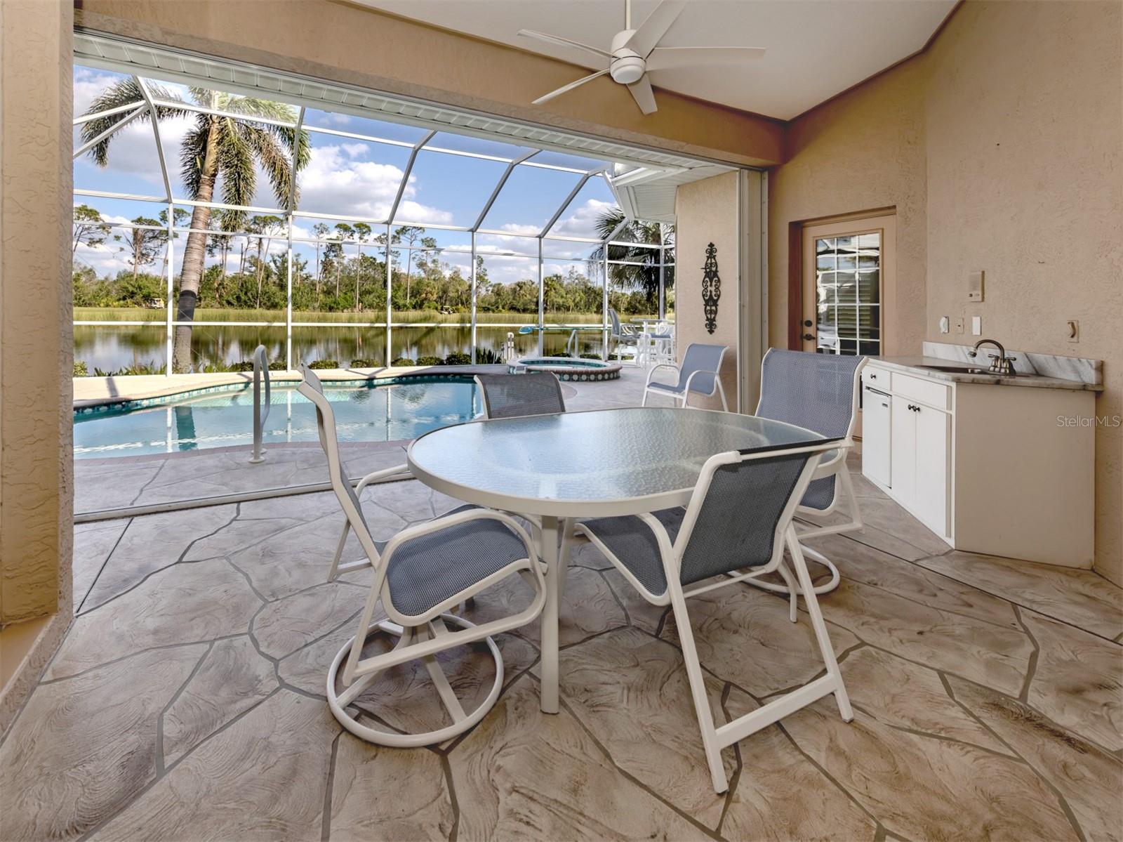 SAWGRASS - Residential