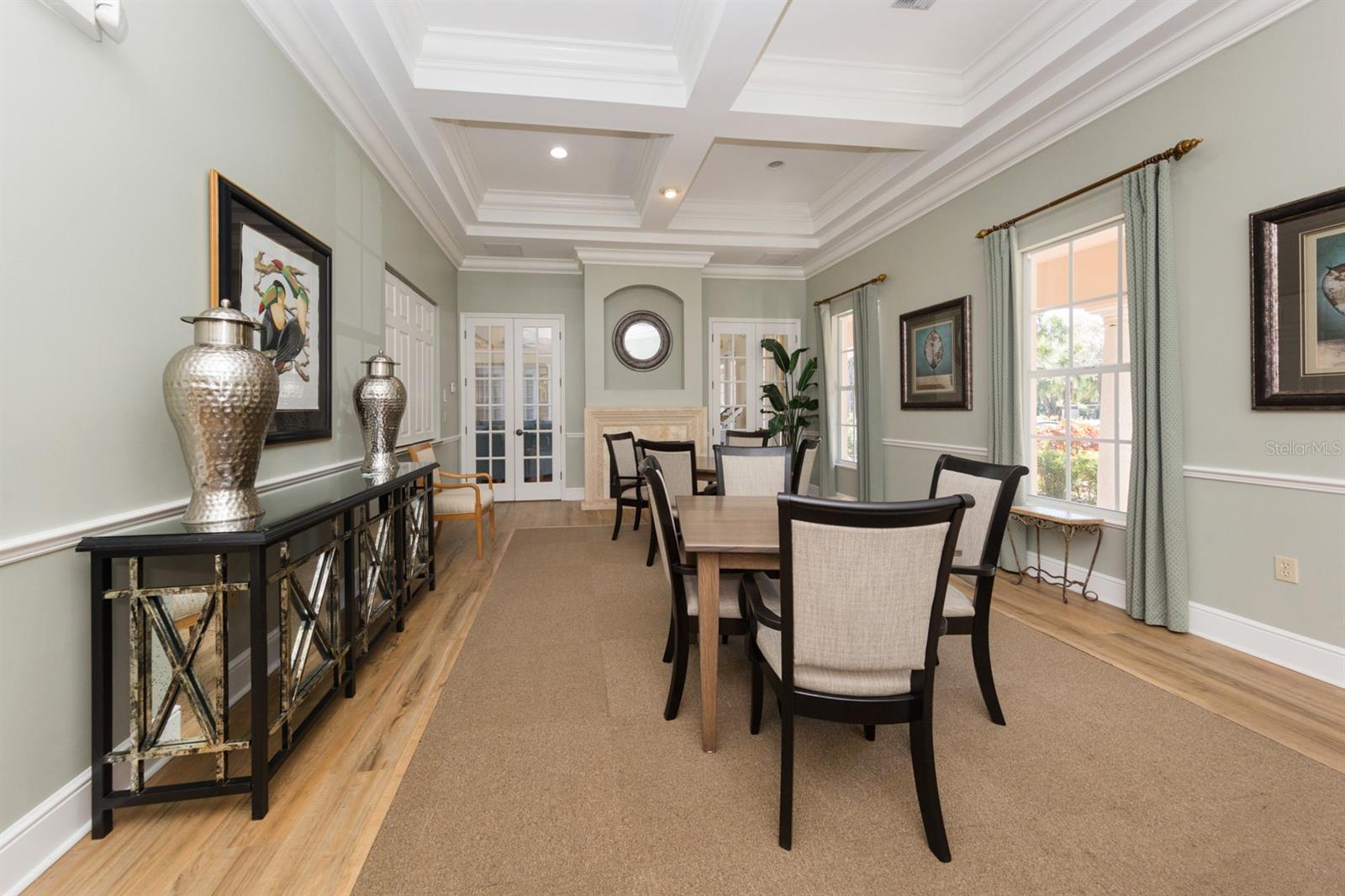 SAWGRASS - Residential