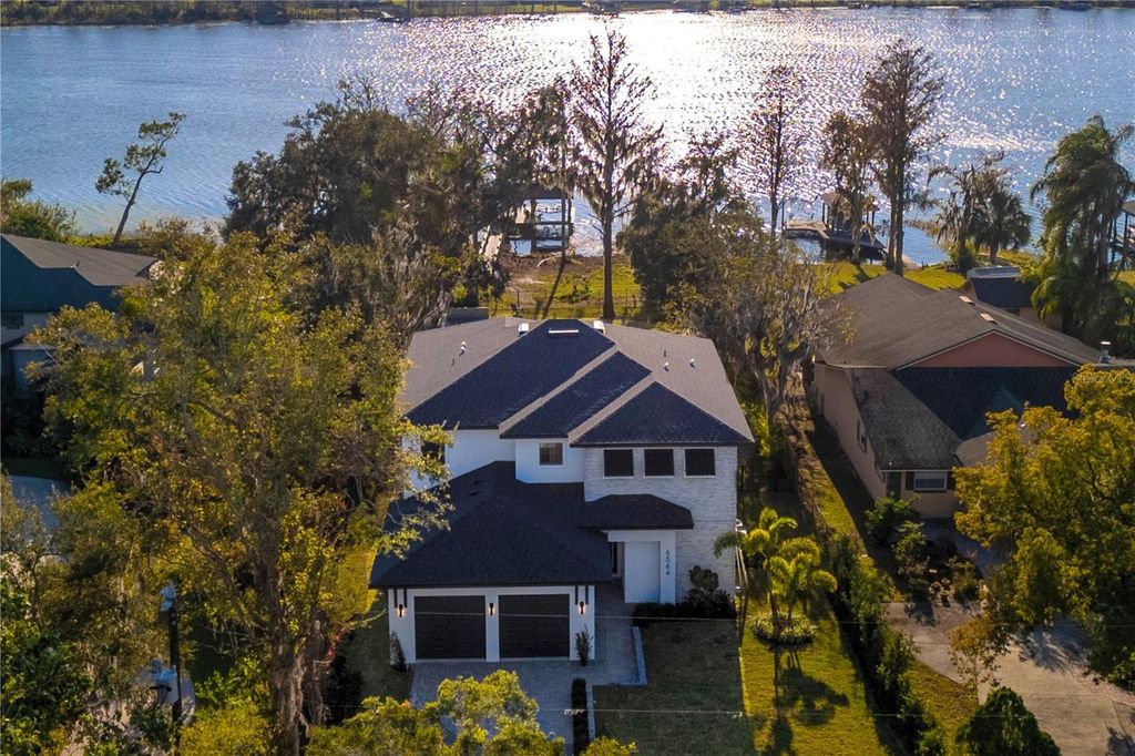 Photo of 6564 Lagoon Street, Windermere, FL 34786 (MLS # O6367463)