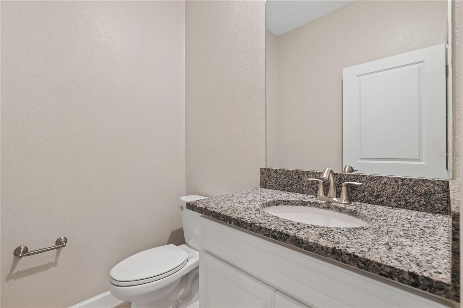 WILLOW SQUARE TWNHMS - Residential