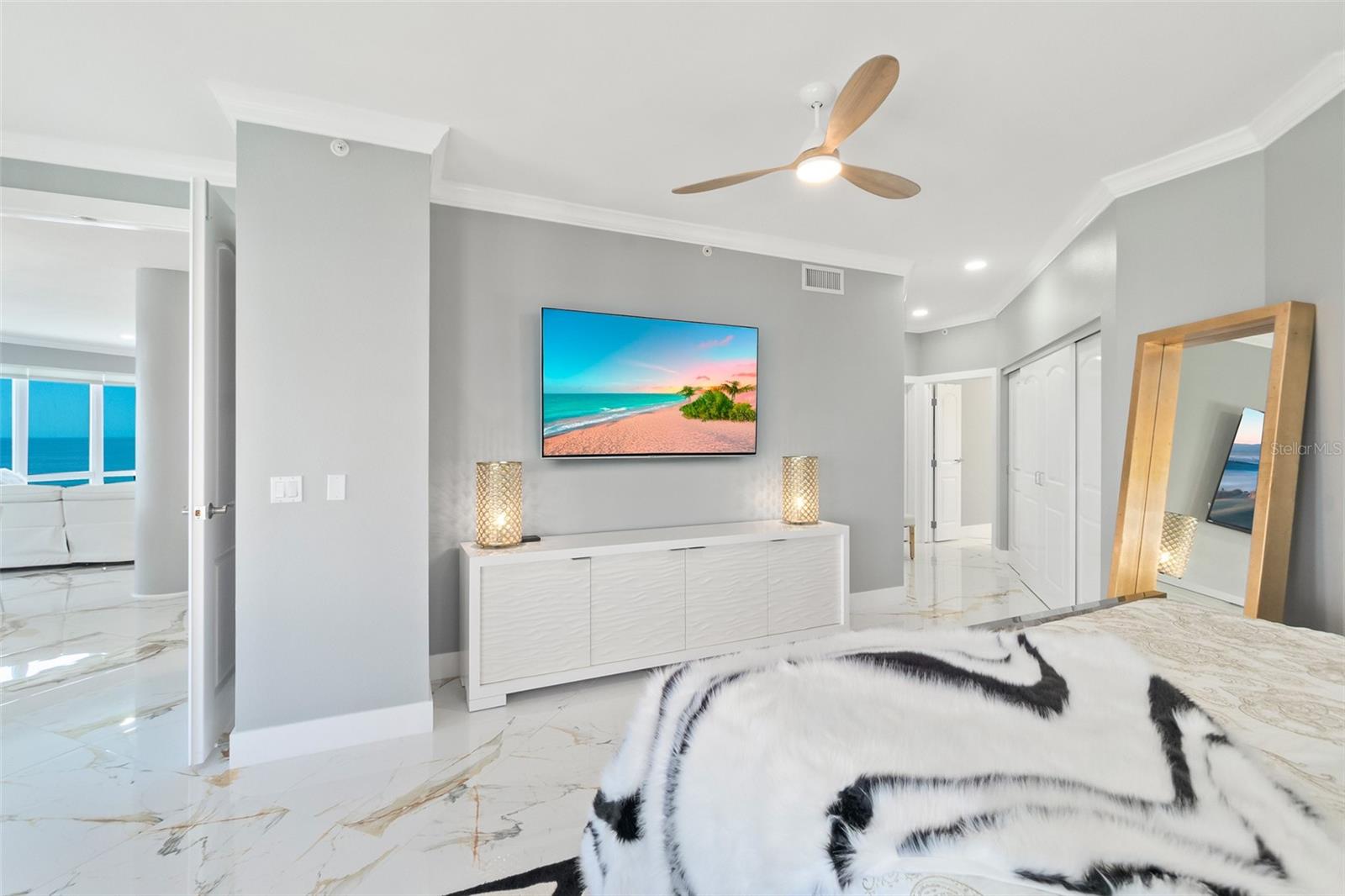 OCEAN VILLAS CONDO - Residential