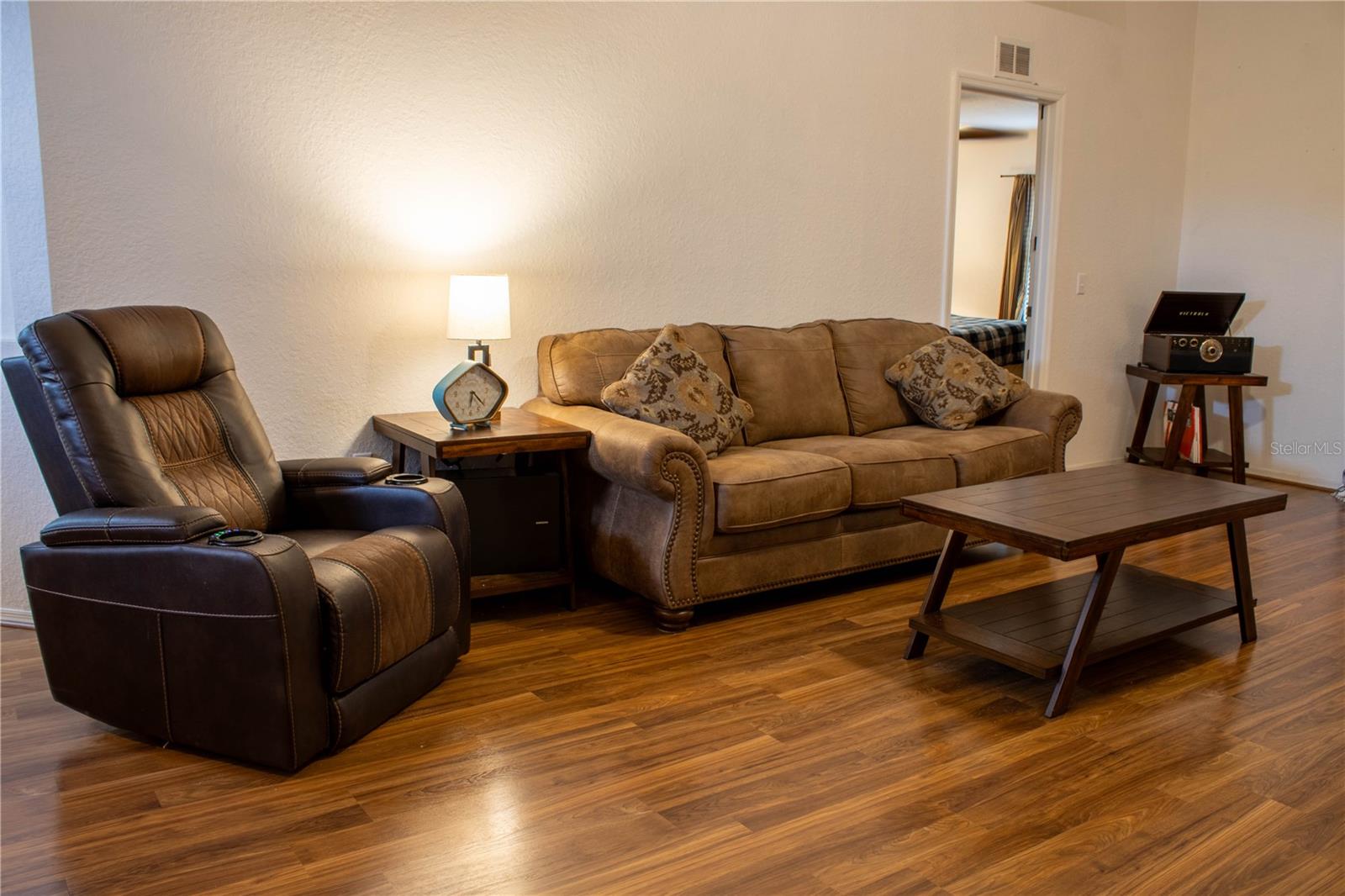 786 BARRISTER DRIVE