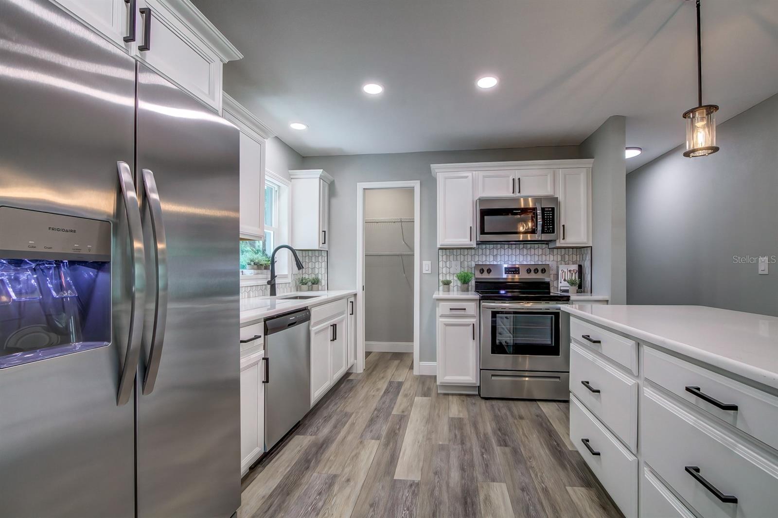 HILLCREST ESTATES REV - Residential