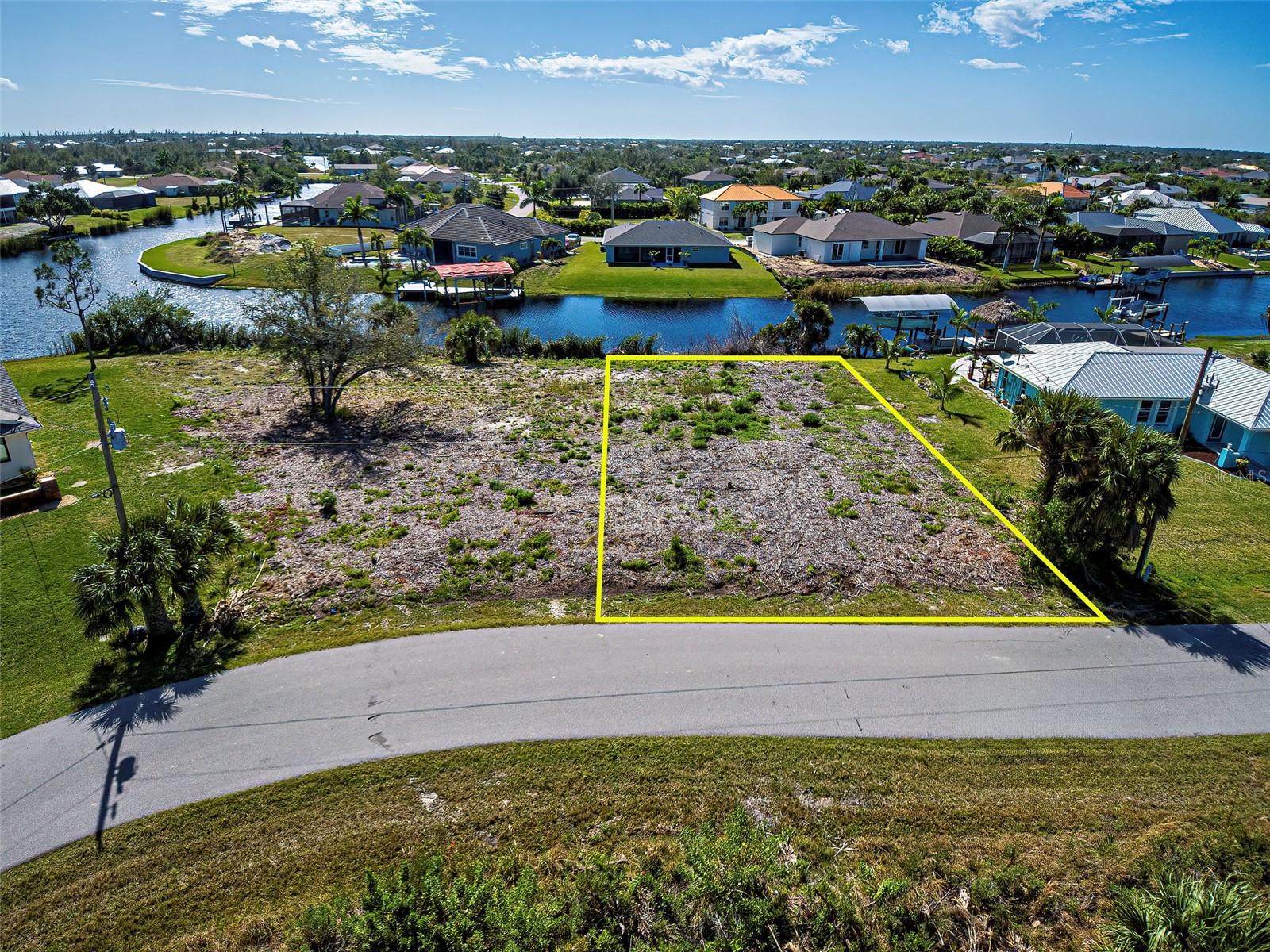 9430 IMPALA CIRCLE, PORT CHARLOTTE, FL, 33981 3 9430 IMPALA CIRCLE