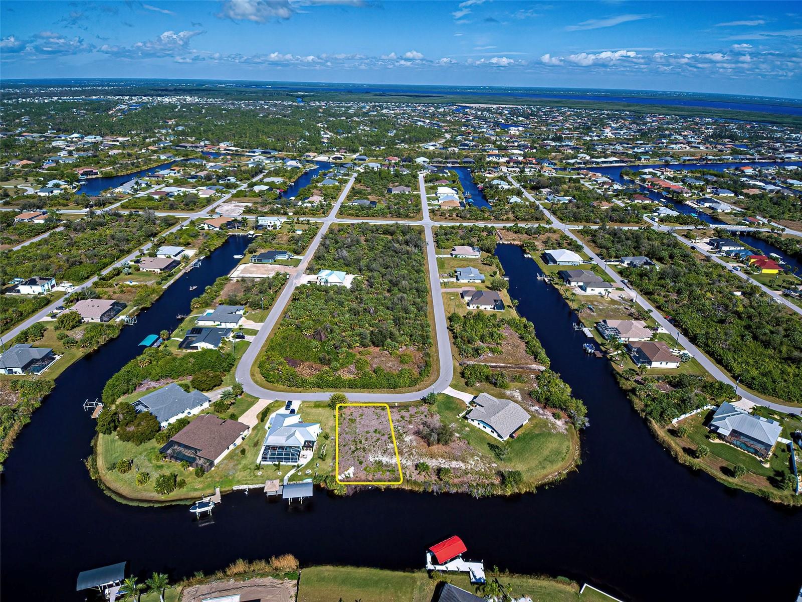9430 IMPALA CIRCLE, PORT CHARLOTTE, FL, 33981 2 9430 IMPALA CIRCLE