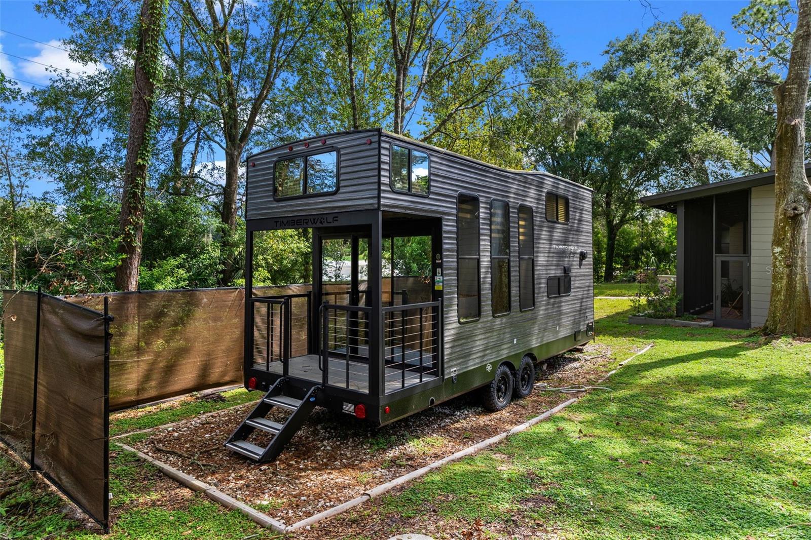 SANLANDO SPGS - Residential