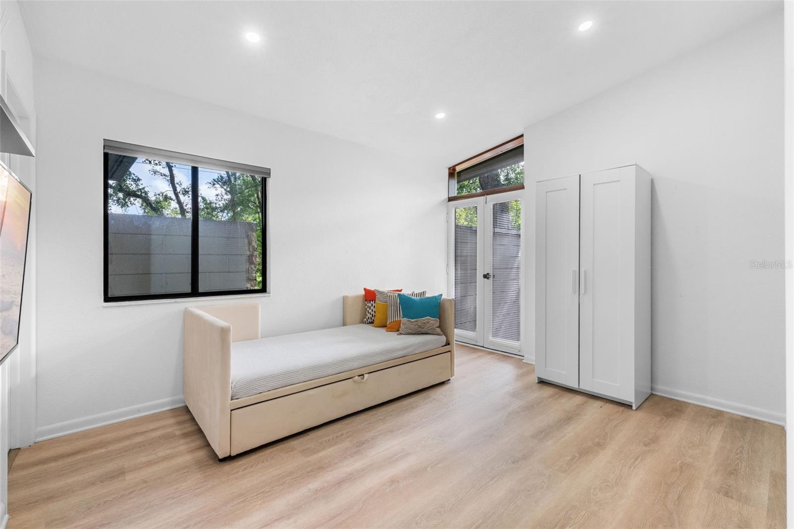 SANLANDO SPGS - Residential