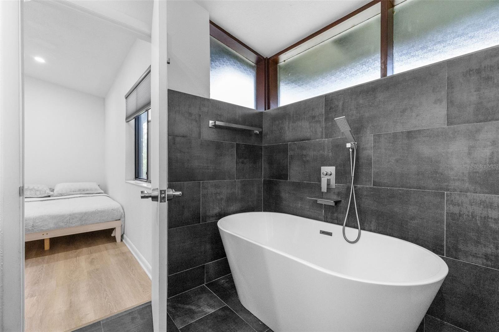 SANLANDO SPGS - Residential