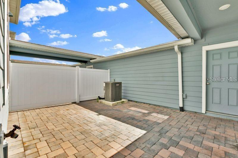 ISLES/LK NONA PH 3B - Residential Lease